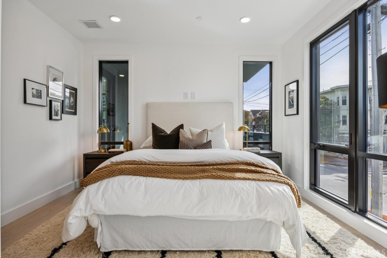 Photo #16: 426113753 Listing: Photo #16