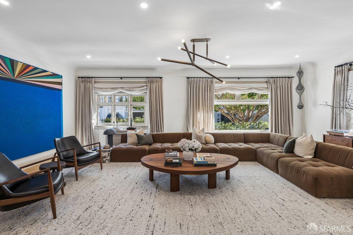 Detail Gallery Image 8 of 85 For 2196 Jackson St, San Francisco,  CA 94115 - 5 Beds | 4/1 Baths