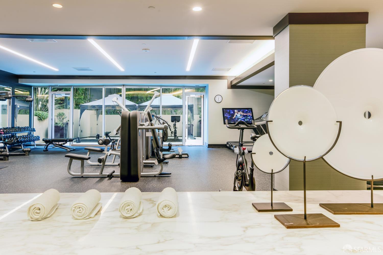 Detail Gallery Image 33 of 40 For 2121 Webster St #110,  San Francisco,  CA 94115 - 3 Beds | 4 Baths