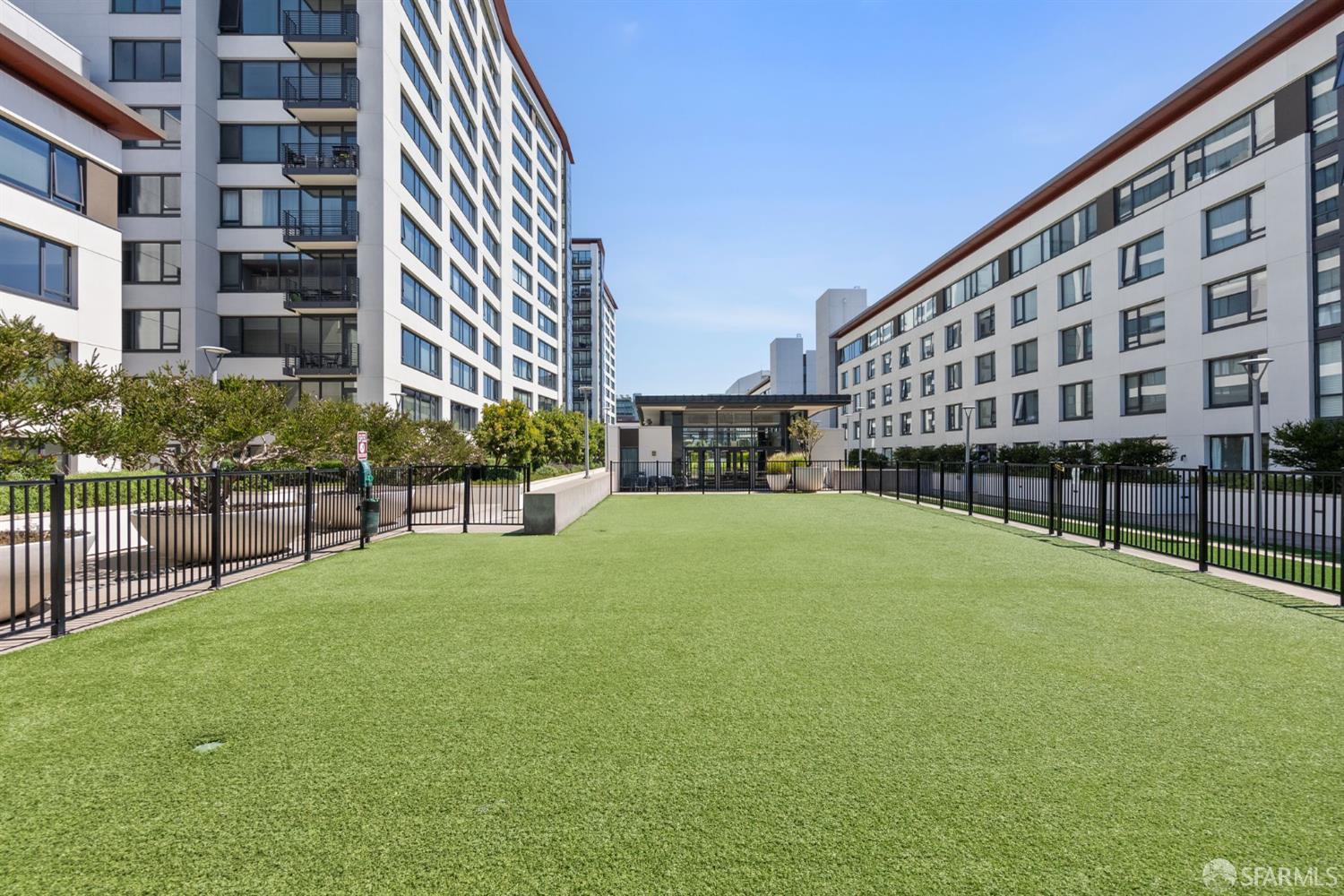 Photo #42: 426100759 Listing: Photo #42