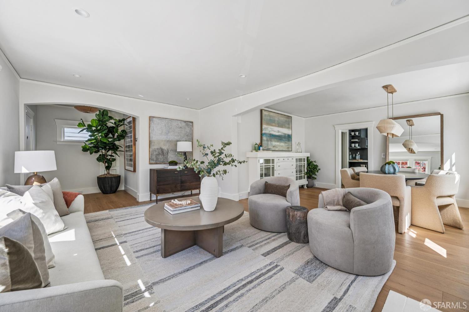 Detail Gallery Image 9 of 66 For 140 Quintara St, San Francisco,  CA 94116 - 3 Beds | 3 Baths