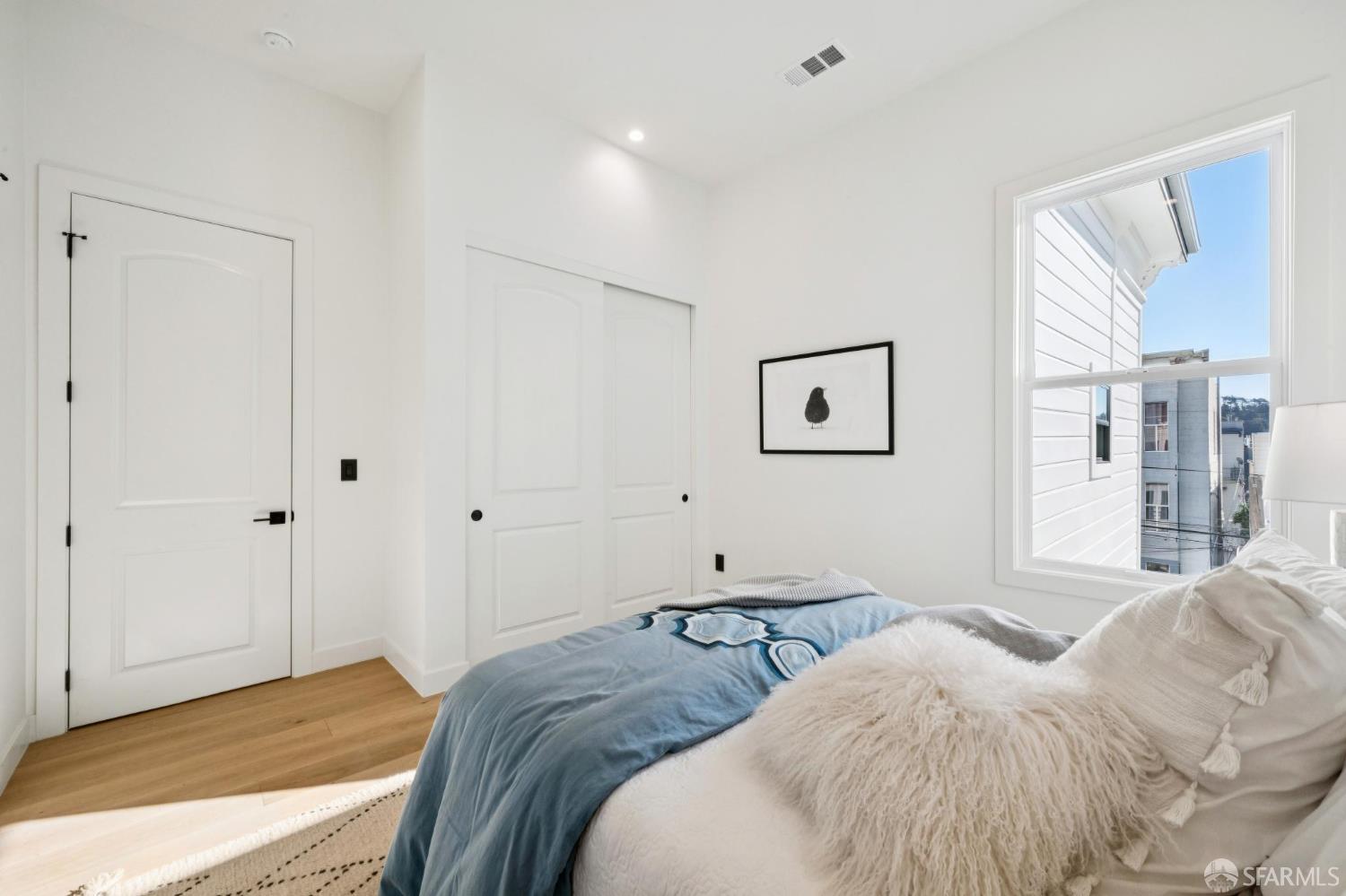 Detail Gallery Image 35 of 56 For 626 Shotwell St, San Francisco,  CA 94110 - – Beds | – Baths