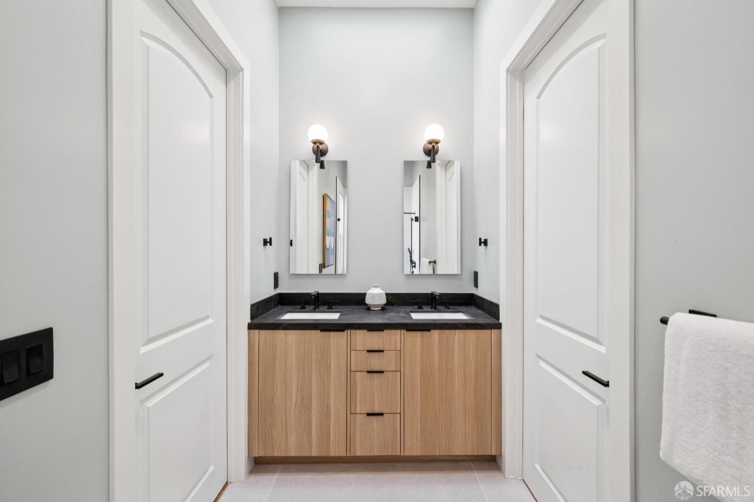 Detail Gallery Image 41 of 56 For 626 Shotwell St, San Francisco,  CA 94110 - – Beds | – Baths