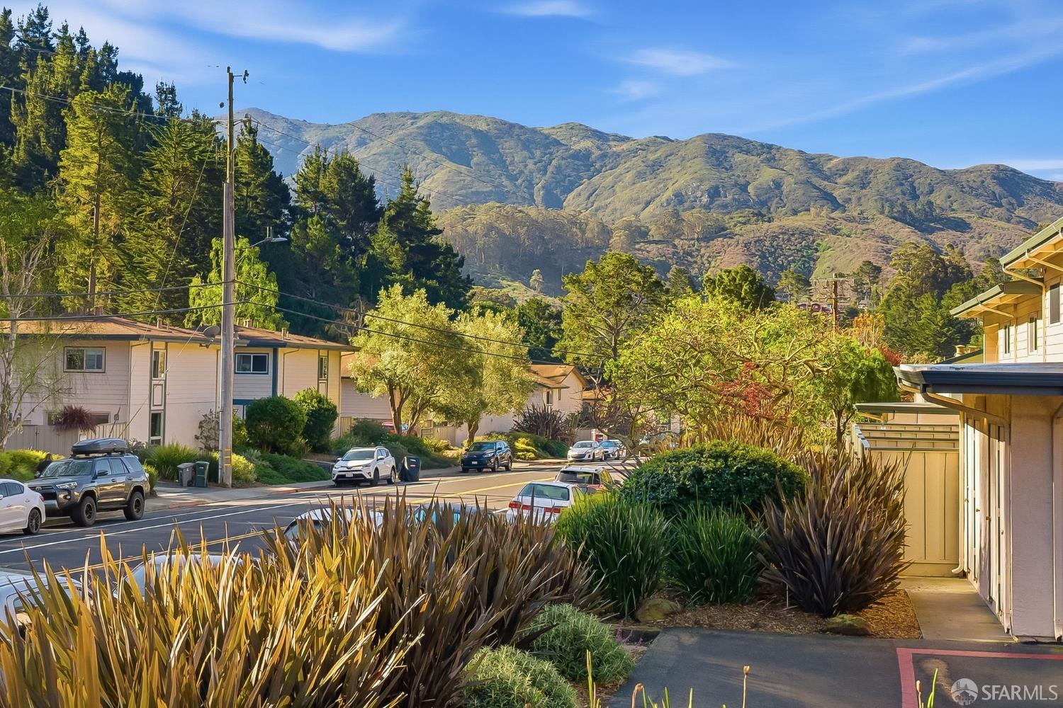 Front Image Thumbnail for SF426104489