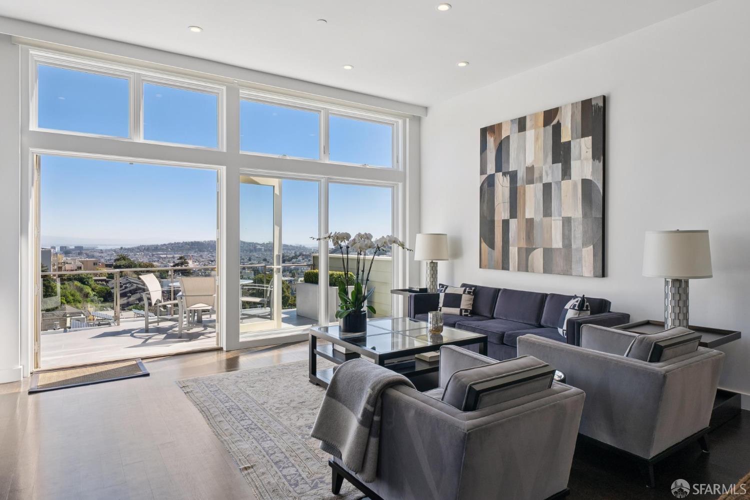 Detail Gallery Image 41 of 47 For 42 Ord St, San Francisco,  CA 94114 - 3 Beds | 3/1 Baths