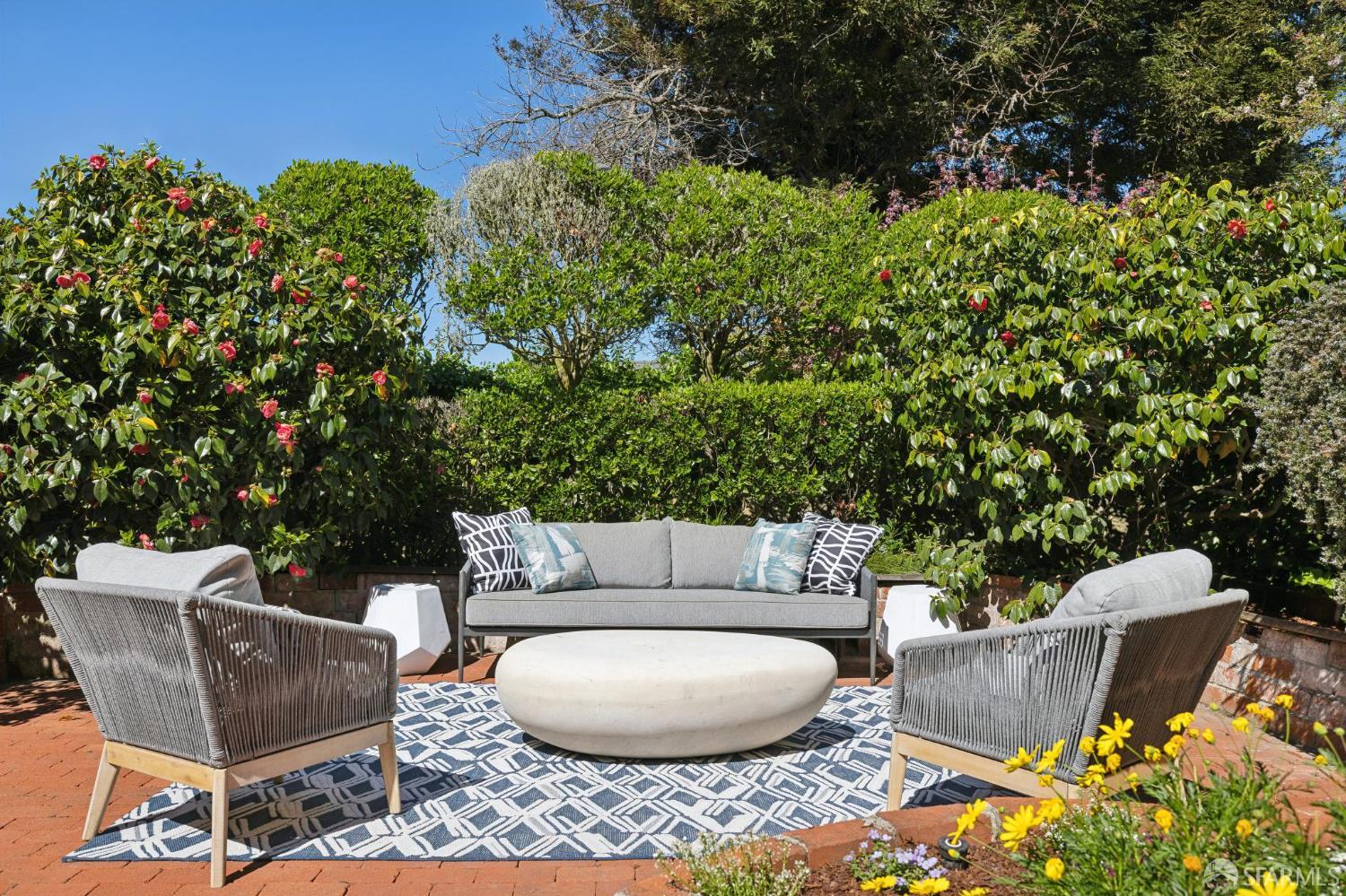 Detail Gallery Image 60 of 71 For 2466 Union St, San Francisco,  CA 94123 - 6 Beds | 4/1 Baths