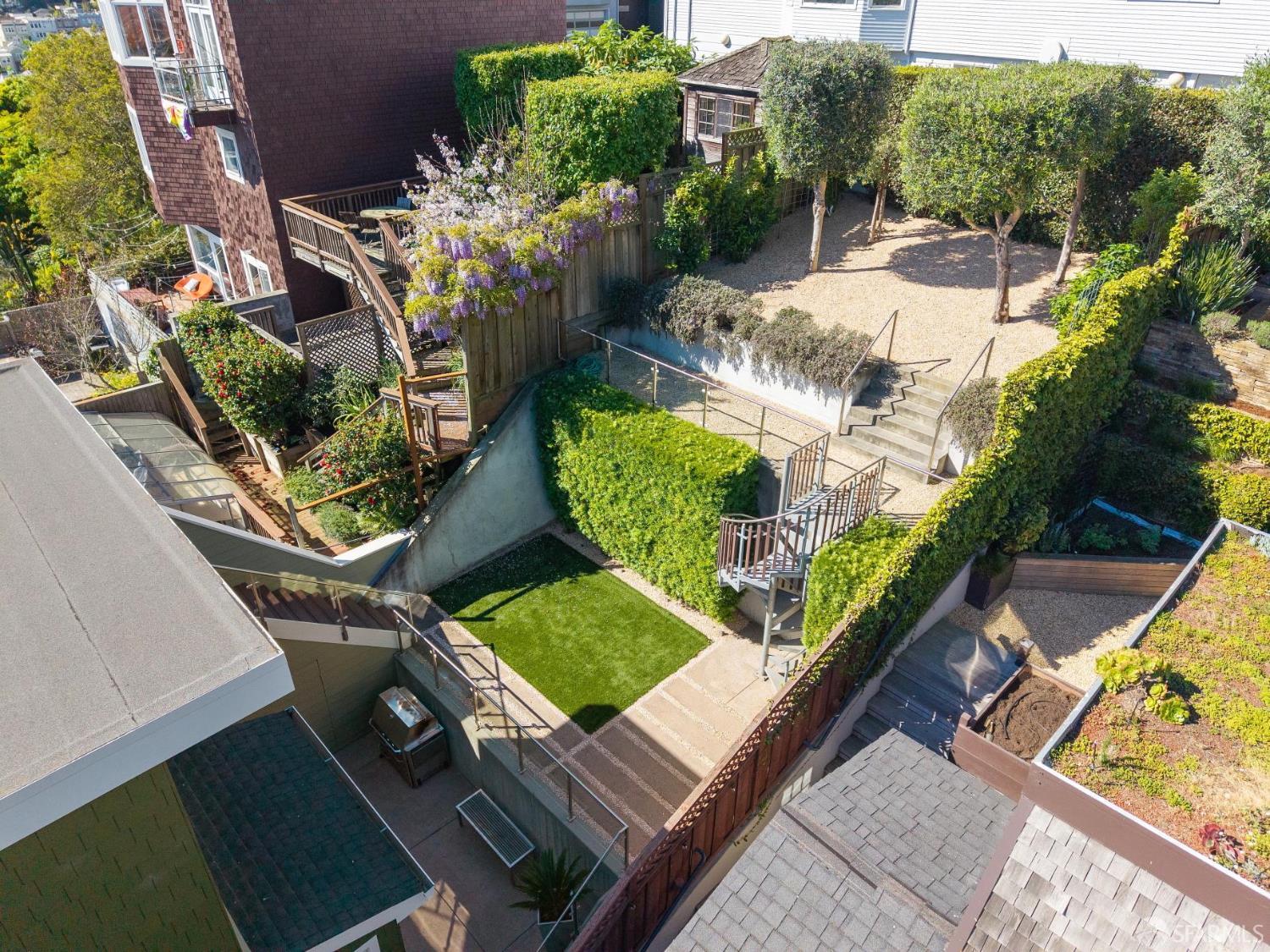 Detail Gallery Image 28 of 47 For 42 Ord St, San Francisco,  CA 94114 - 3 Beds | 3/1 Baths