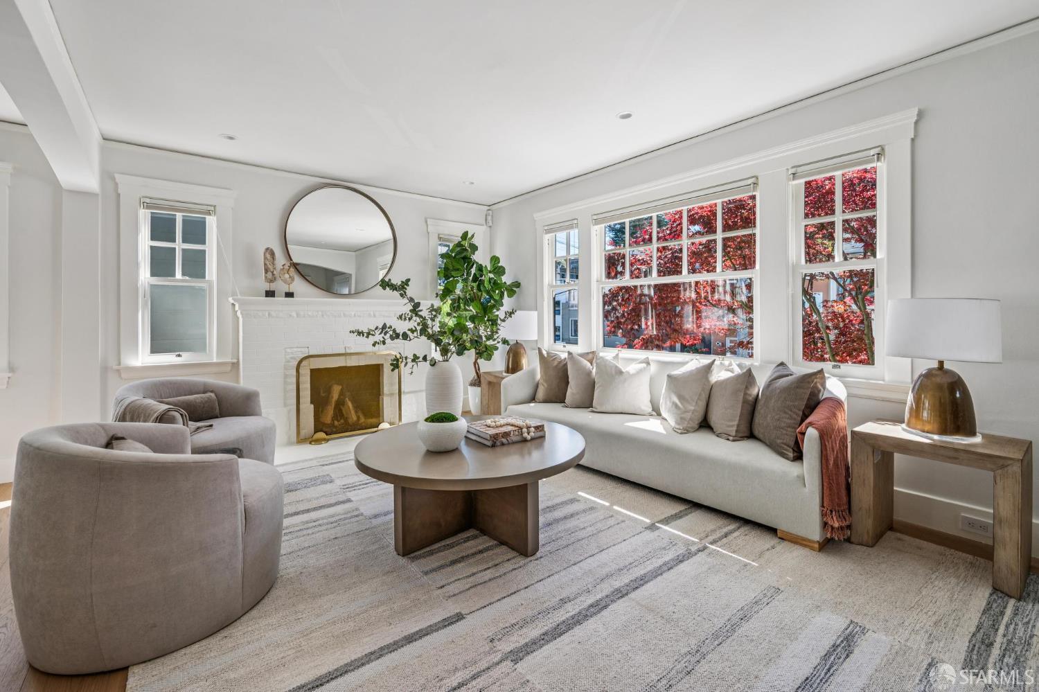 Detail Gallery Image 4 of 66 For 140 Quintara St, San Francisco,  CA 94116 - 3 Beds | 3 Baths