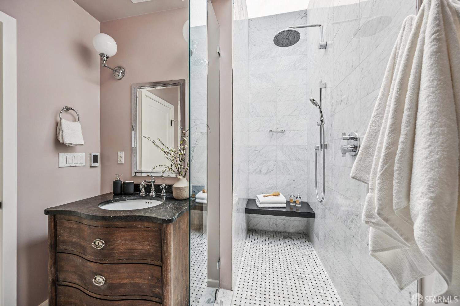 Detail Gallery Image 32 of 66 For 140 Quintara St, San Francisco,  CA 94116 - 3 Beds | 3 Baths