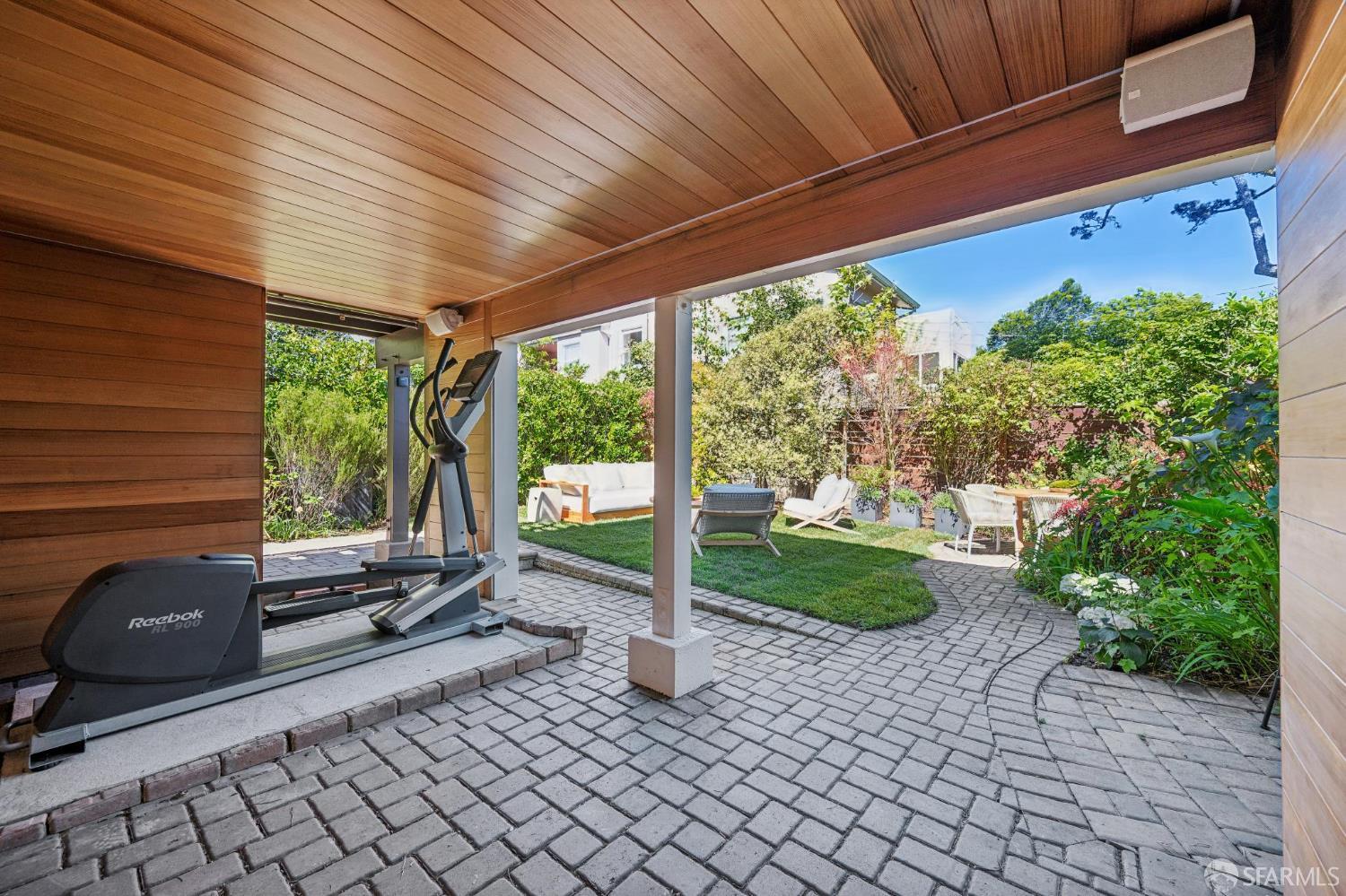 Detail Gallery Image 53 of 66 For 140 Quintara St, San Francisco,  CA 94116 - 3 Beds | 3 Baths