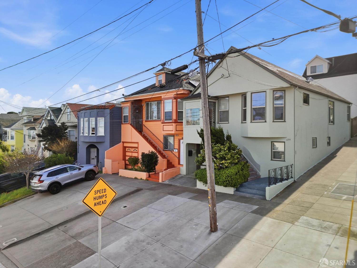 Detail Gallery Image 38 of 53 For 699 London St, San Francisco,  CA 94112 - 2 Beds | 2 Baths