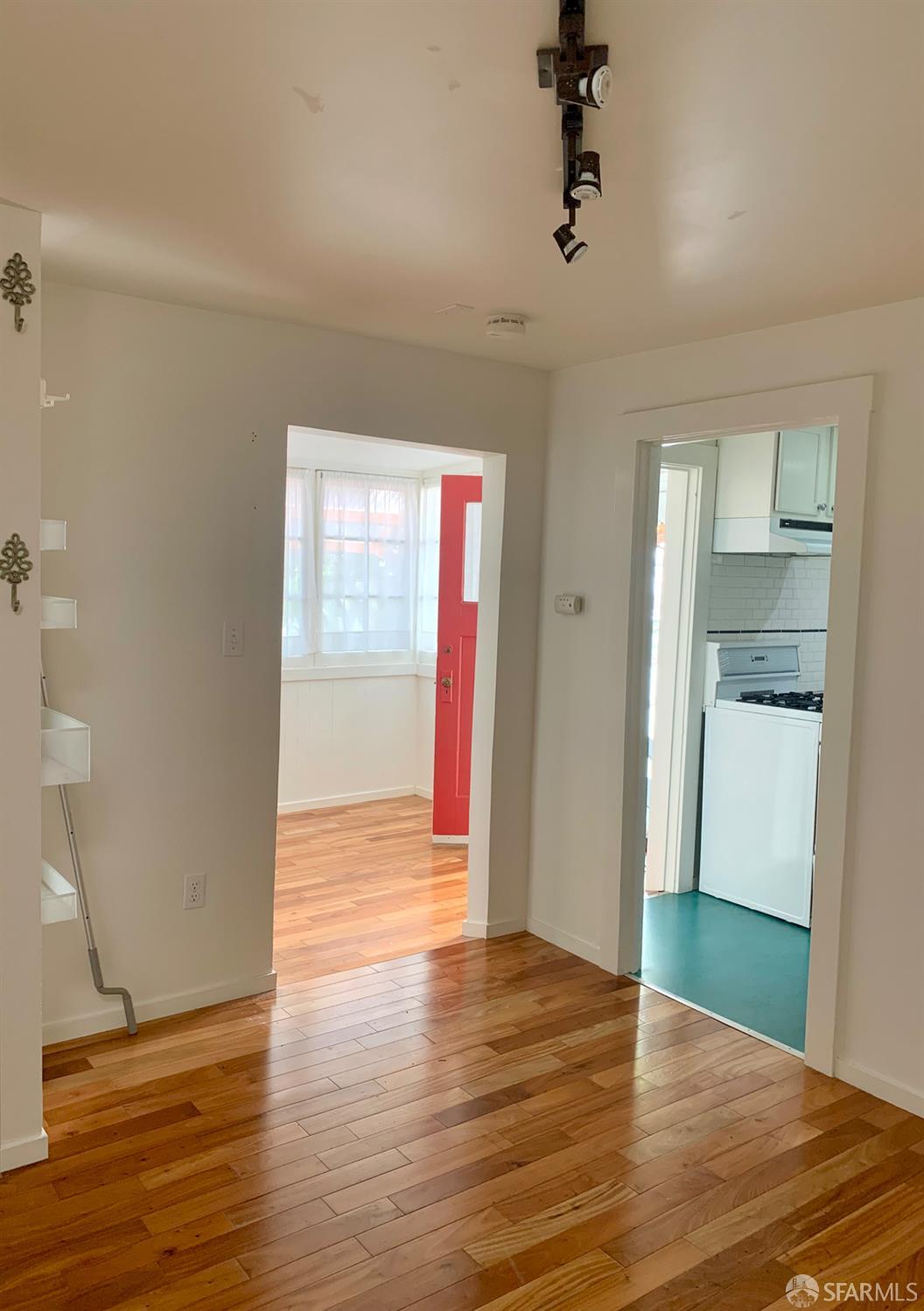 Detail Gallery Image 35 of 40 For 741 Filbert St, San Francisco,  CA 94133 - 3 Beds | 3 Baths