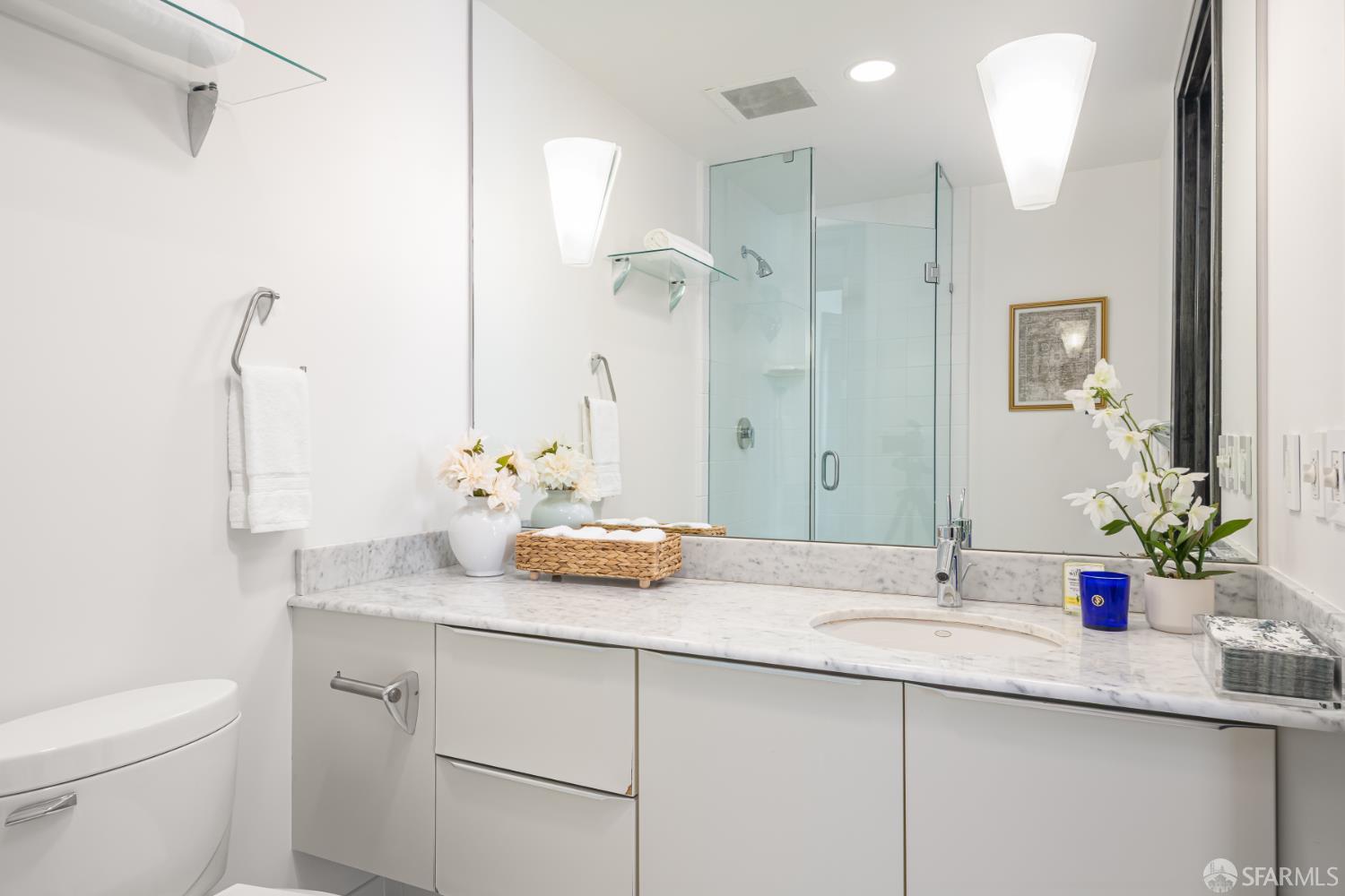 Photo #25: 426097807 Listing: Photo #25