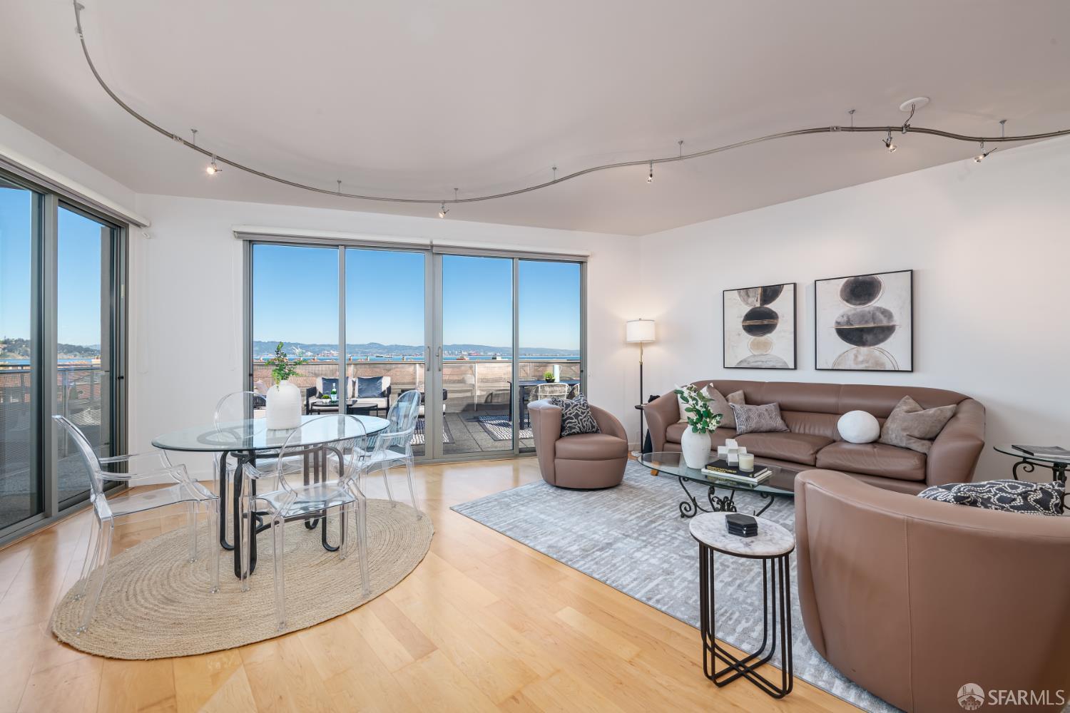 Photo #13: 426097807 Listing: Photo #13