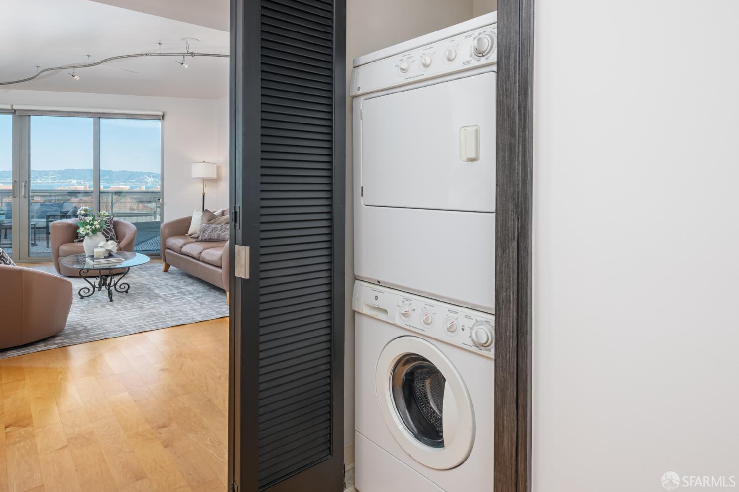 Photo #27: 426097807 Listing: Photo #27