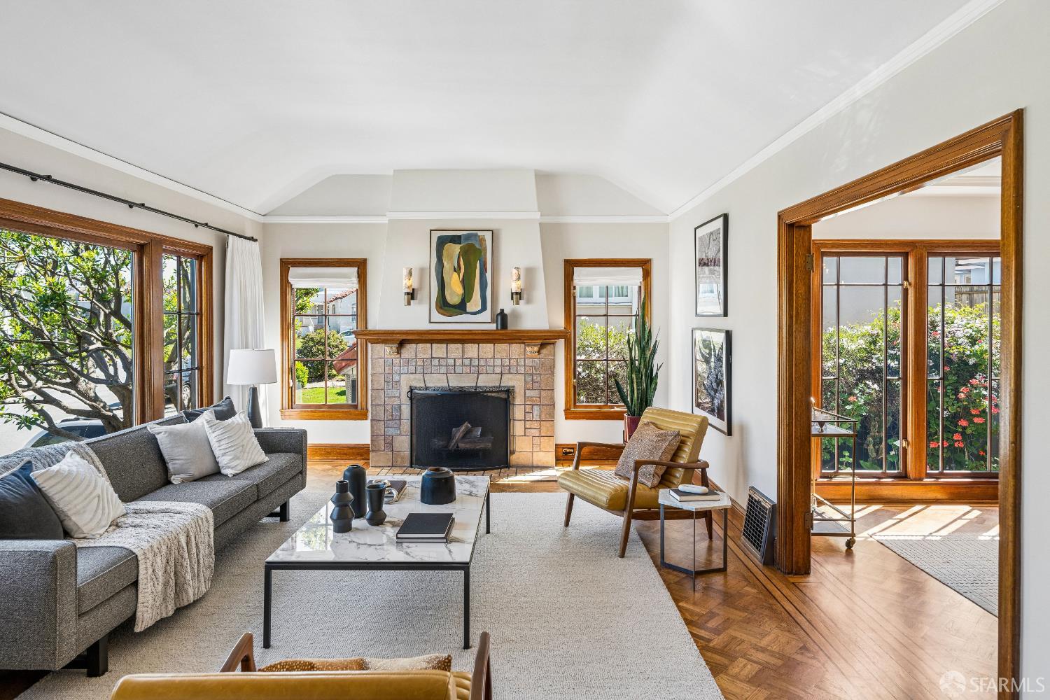 Detail Gallery Image 5 of 81 For 90 Entrada Ct, San Francisco,  CA 94127 - 3 Beds | 3 Baths