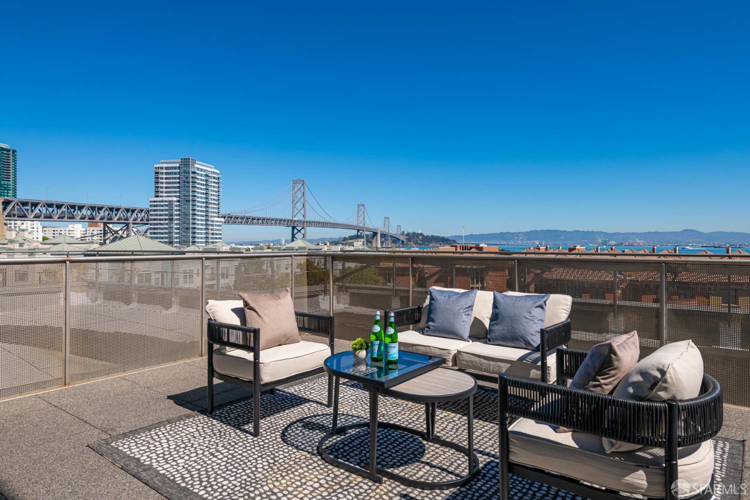 Photo #3: 426097807 Listing: Photo #3