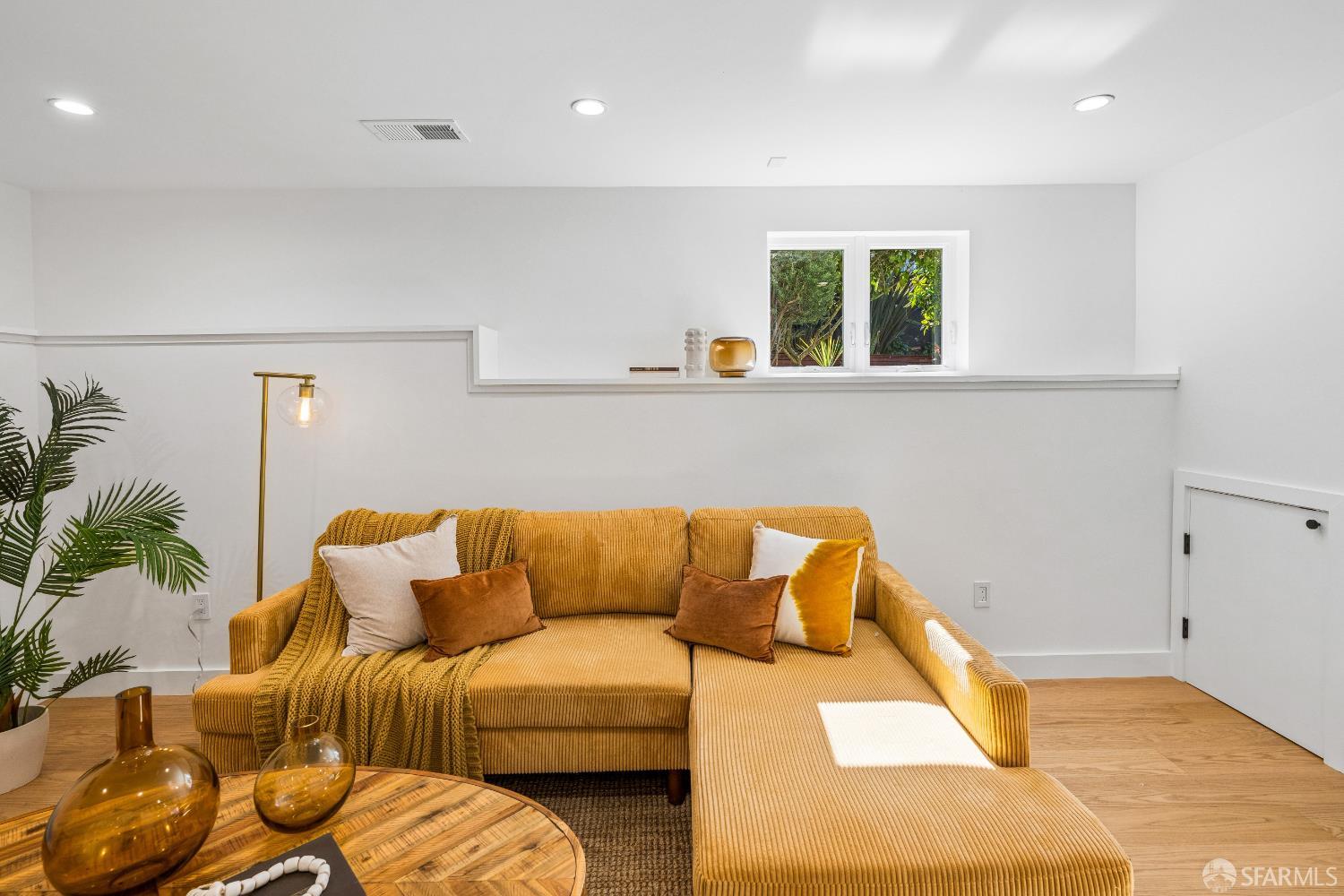 Detail Gallery Image 52 of 81 For 90 Entrada Ct, San Francisco,  CA 94127 - 3 Beds | 3 Baths