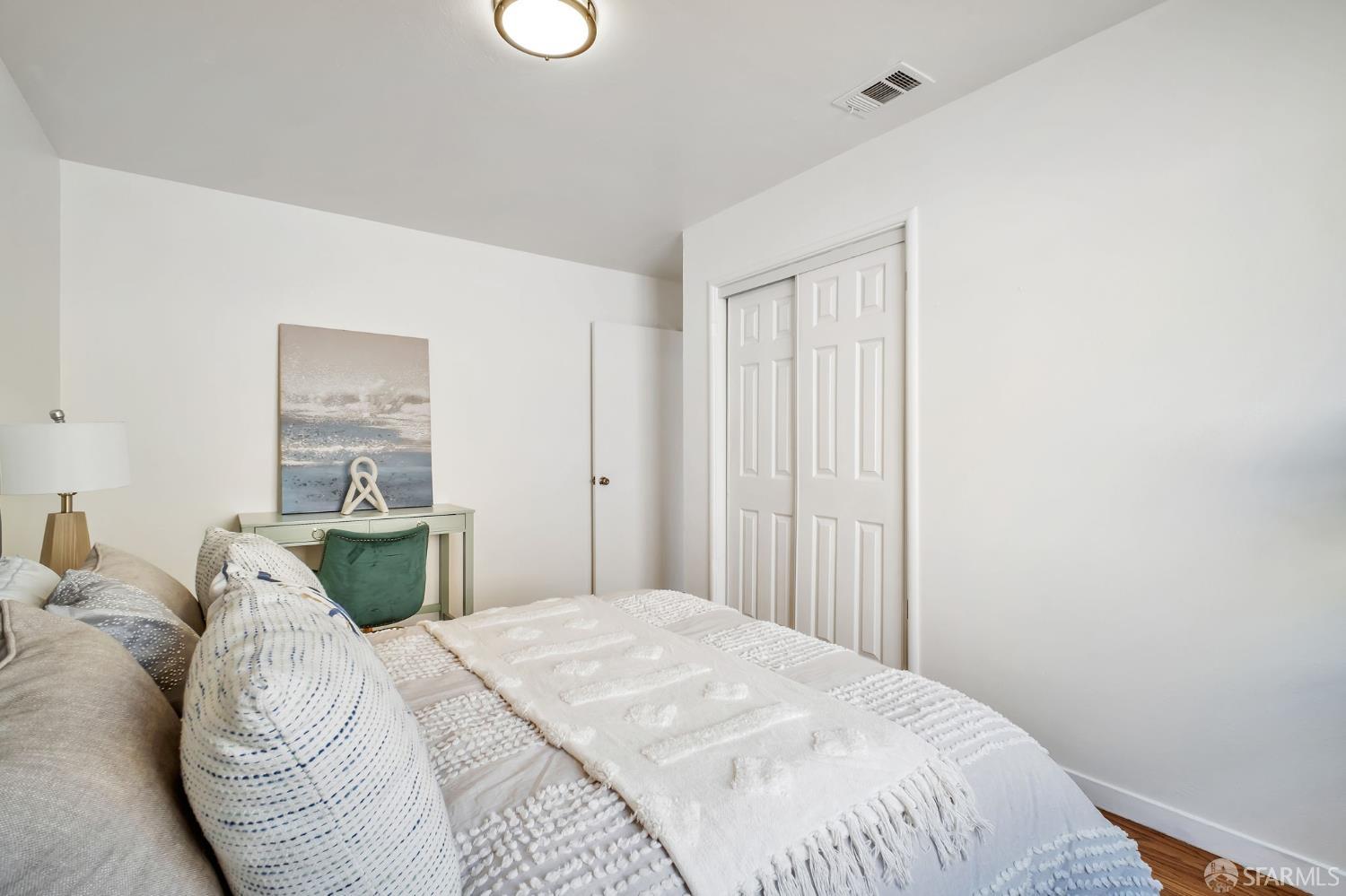Detail Gallery Image 23 of 43 For 14828 Martell Ave, San Leandro,  CA 94578 - 5 Beds | 2 Baths