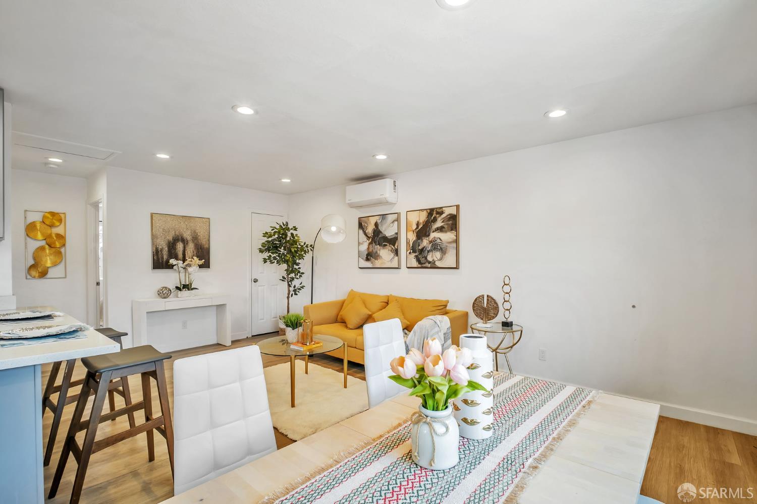 Detail Gallery Image 20 of 43 For 14828 Martell Ave, San Leandro,  CA 94578 - 5 Beds | 2 Baths