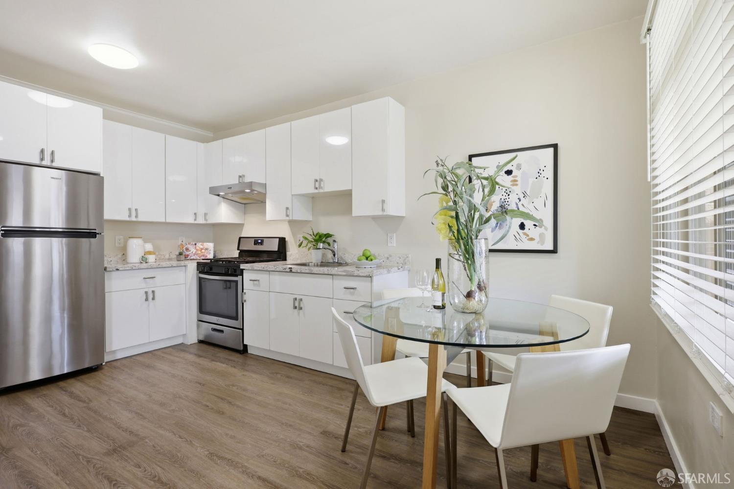 Detail Gallery Image 16 of 53 For 699 London St, San Francisco,  CA 94112 - 2 Beds | 2 Baths