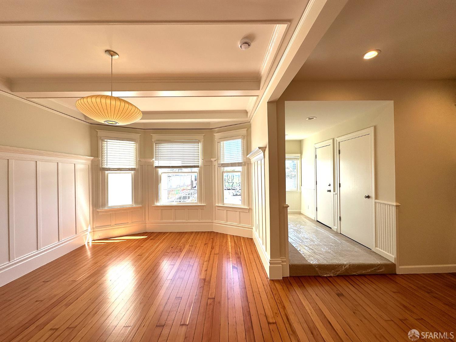 Photo #3: 426113617 Listing: Photo #3