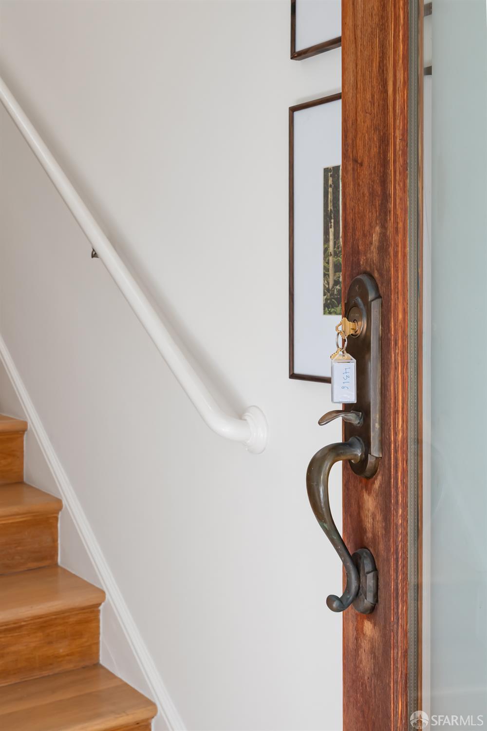 Photo #4: 426108191 Listing: Photo #4