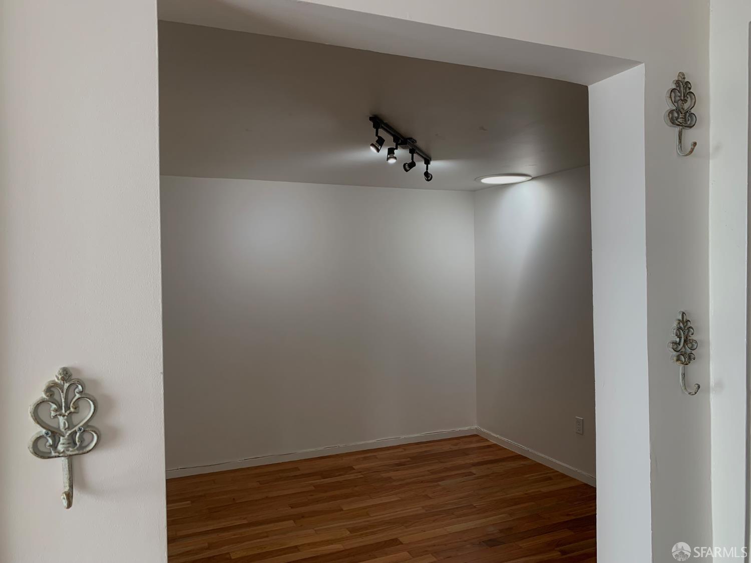 Detail Gallery Image 34 of 40 For 741 Filbert St, San Francisco,  CA 94133 - 3 Beds | 3 Baths