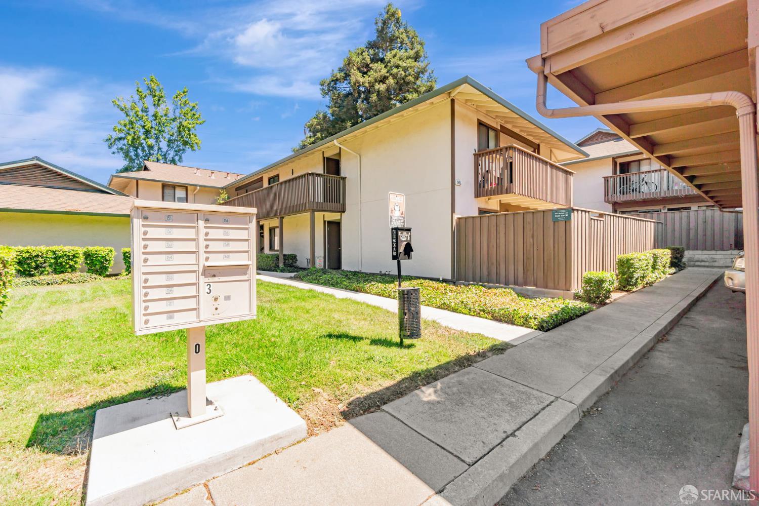 Detail Gallery Image 25 of 32 For 2415 Starlight Ln #155,  Antioch,  CA 94509 - 2 Beds | 2 Baths