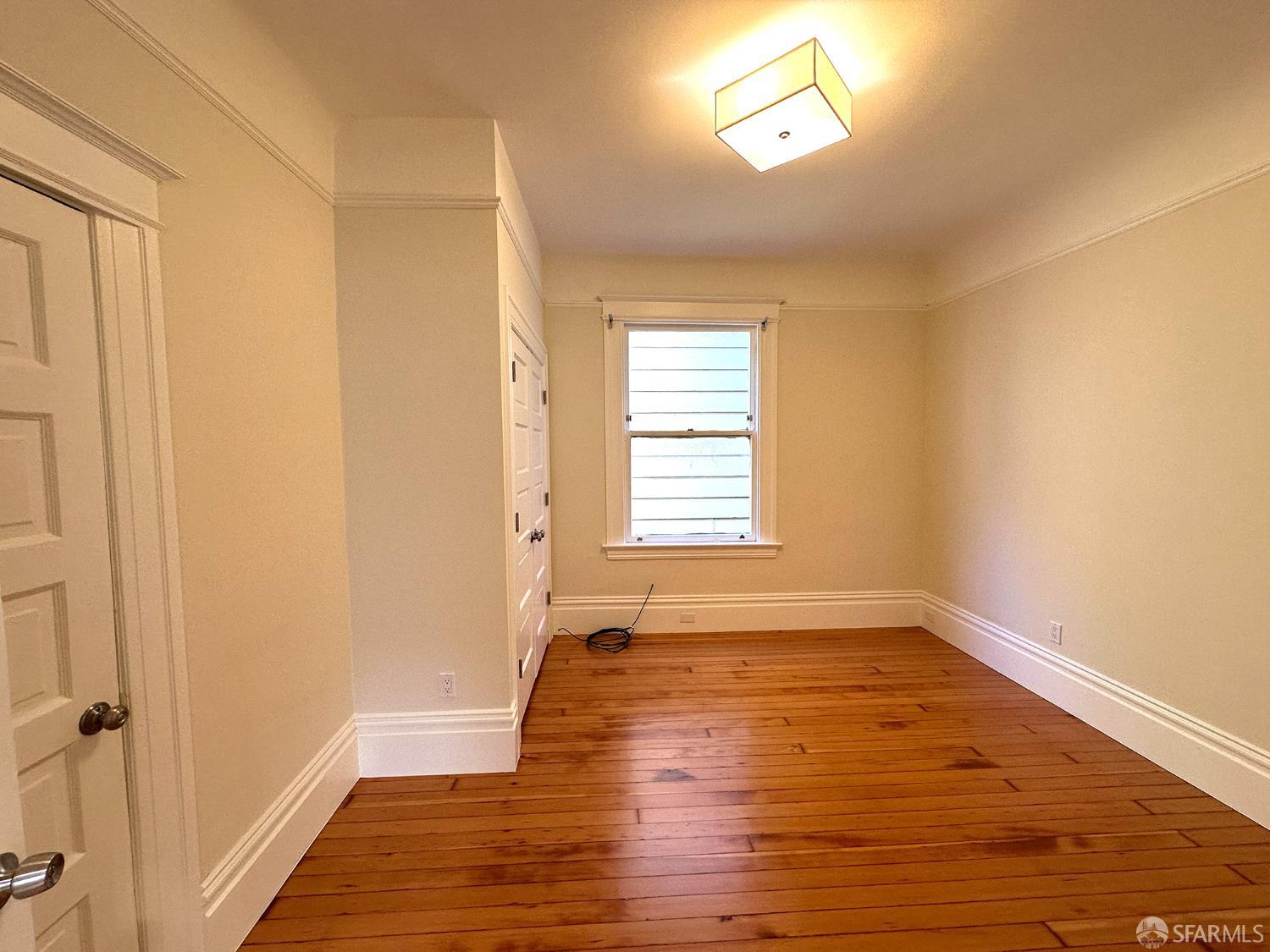 Photo #11: 426113617 Listing: Photo #11