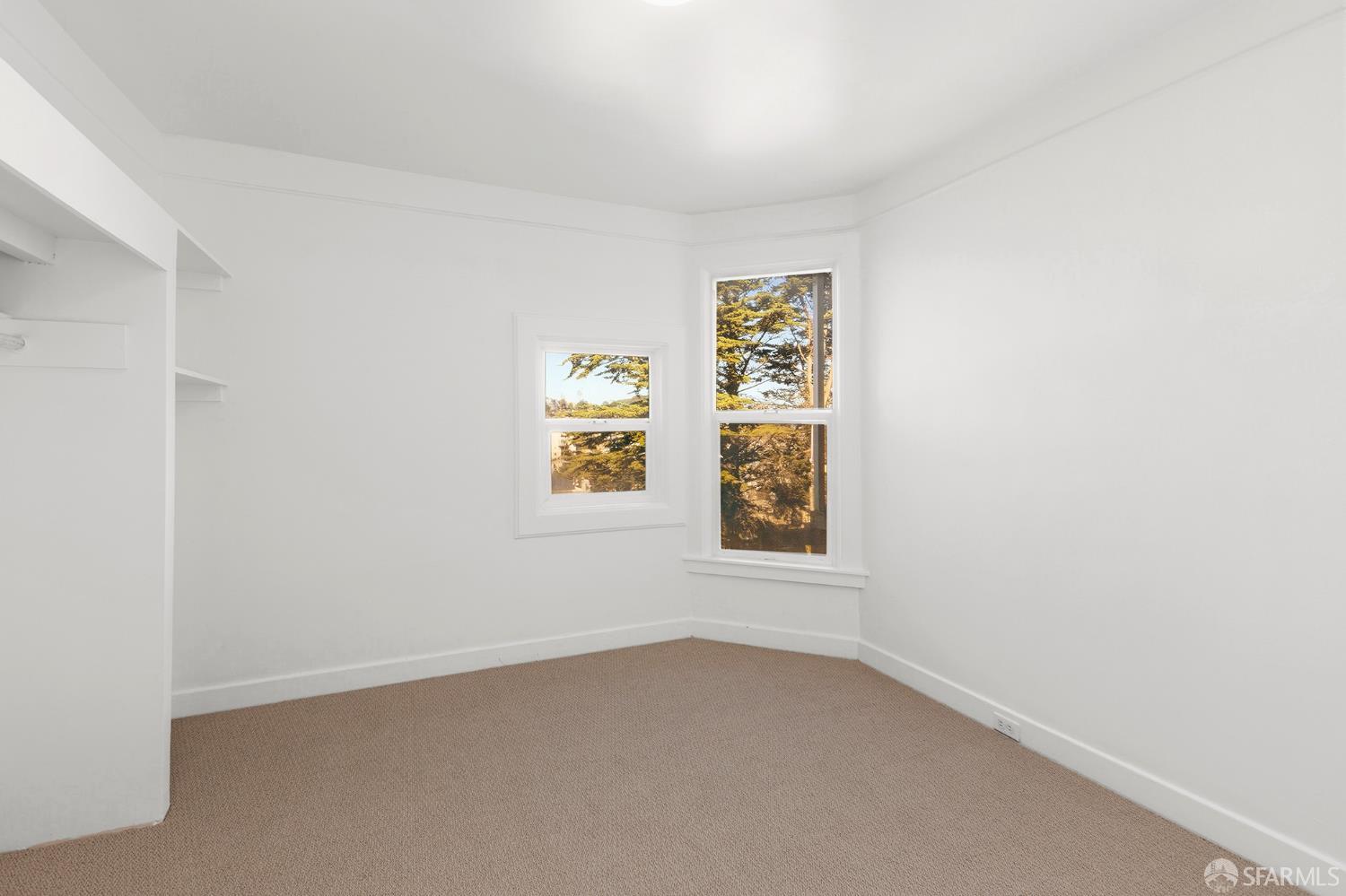 Detail Gallery Image 10 of 27 For 465 Corbett Ave, San Francisco,  CA 94114 - – Beds | – Baths