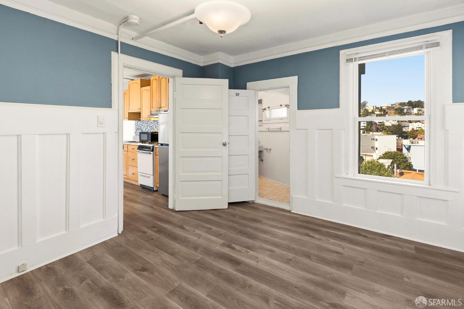 Detail Gallery Image 21 of 27 For 465 Corbett Ave, San Francisco,  CA 94114 - – Beds | – Baths