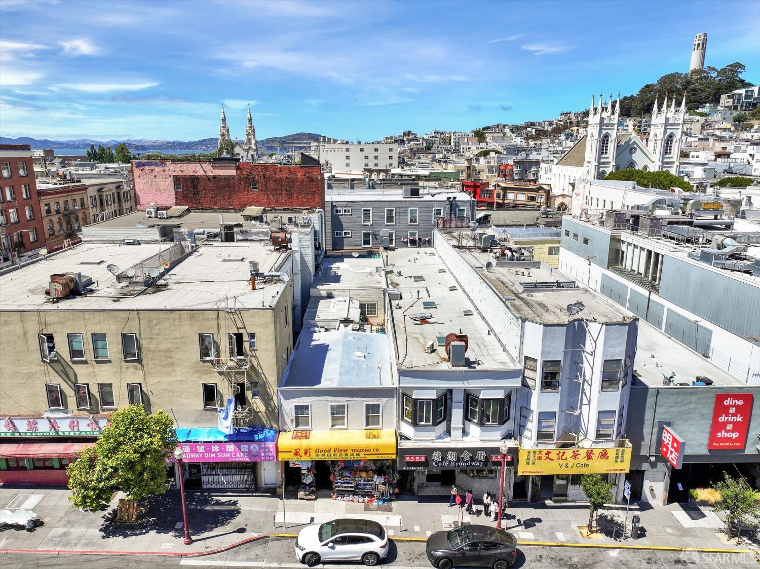 Detail Gallery Image 9 of 14 For 678 Broadway, San Francisco,  CA 94133 - – Beds | – Baths