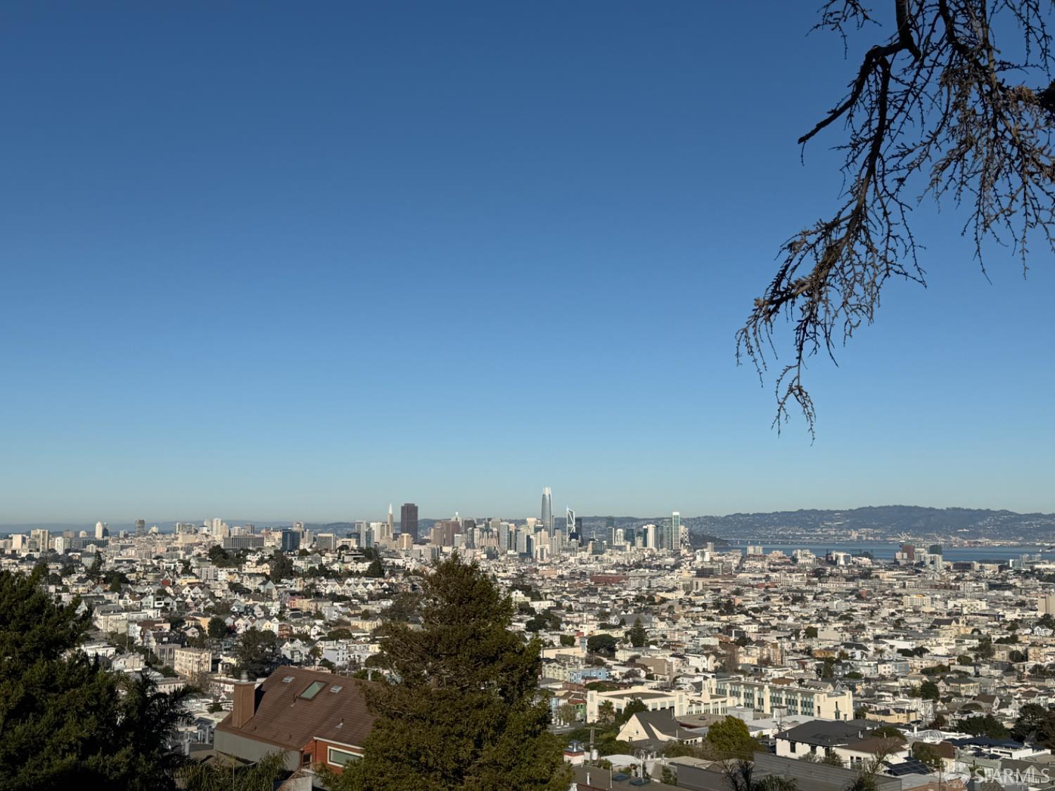 Detail Gallery Image 42 of 47 For 752 Duncan St, San Francisco,  CA 94131 - 5 Beds | 5/1 Baths