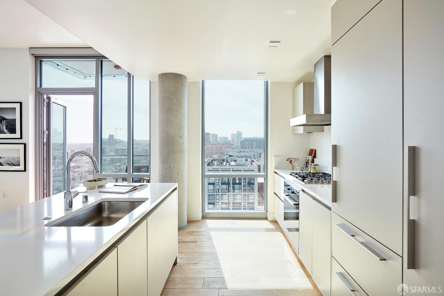 Photo #7: 426114476 Listing: Photo #7