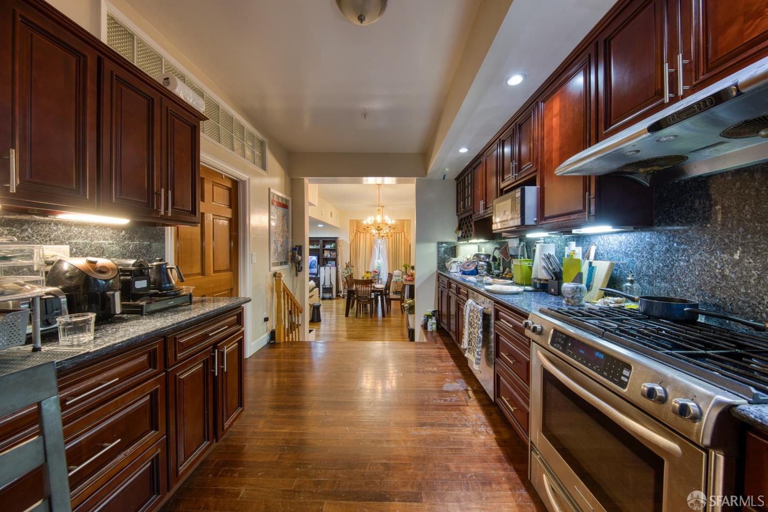 Detail Gallery Image 5 of 15 For 755 Bush St, San Francisco,  CA 94108 - – Beds | – Baths