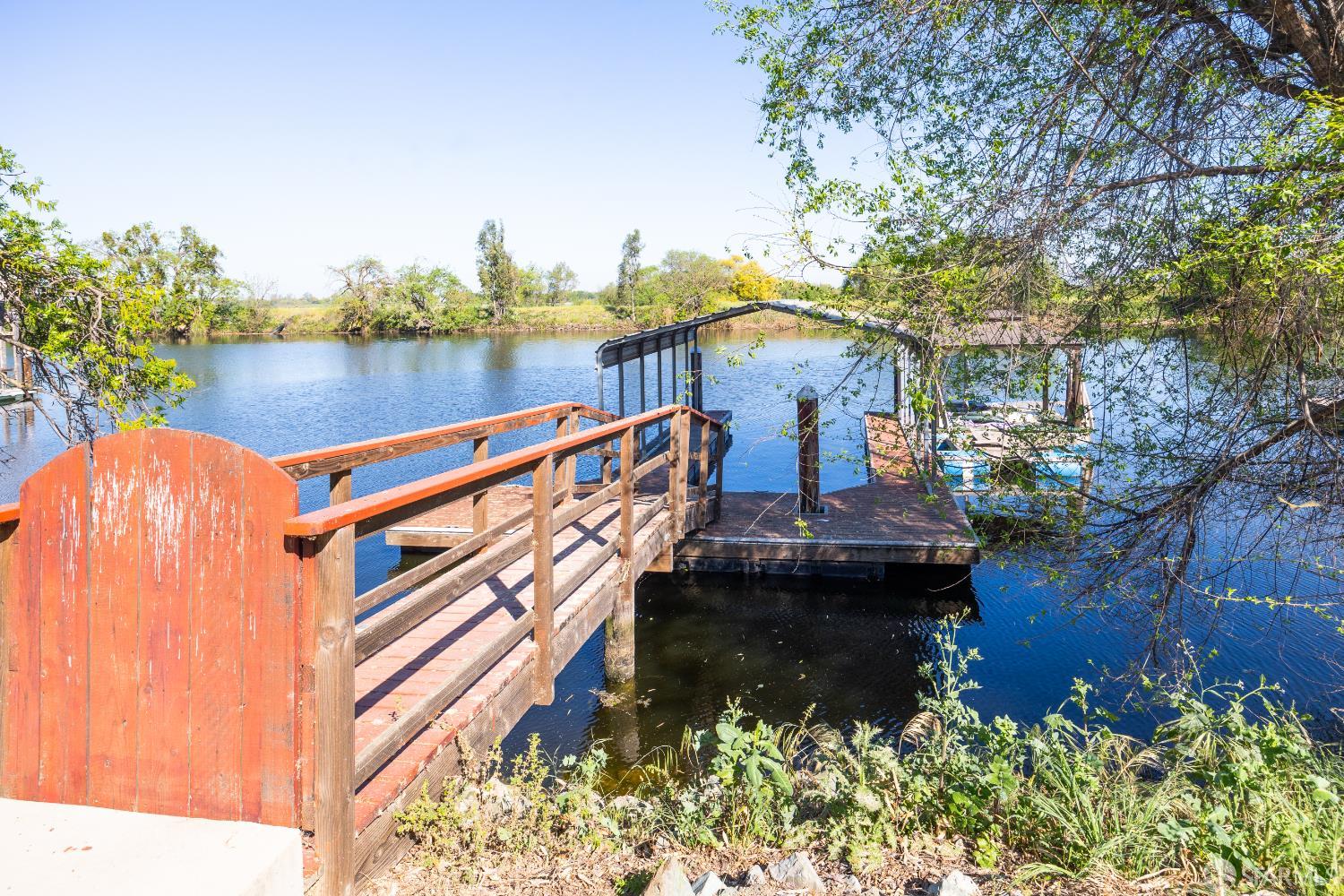 Detail Gallery Image 4 of 47 For 4170 Sandmound Blvd, Oakley,  CA 94561 - 3 Beds | 3 Baths