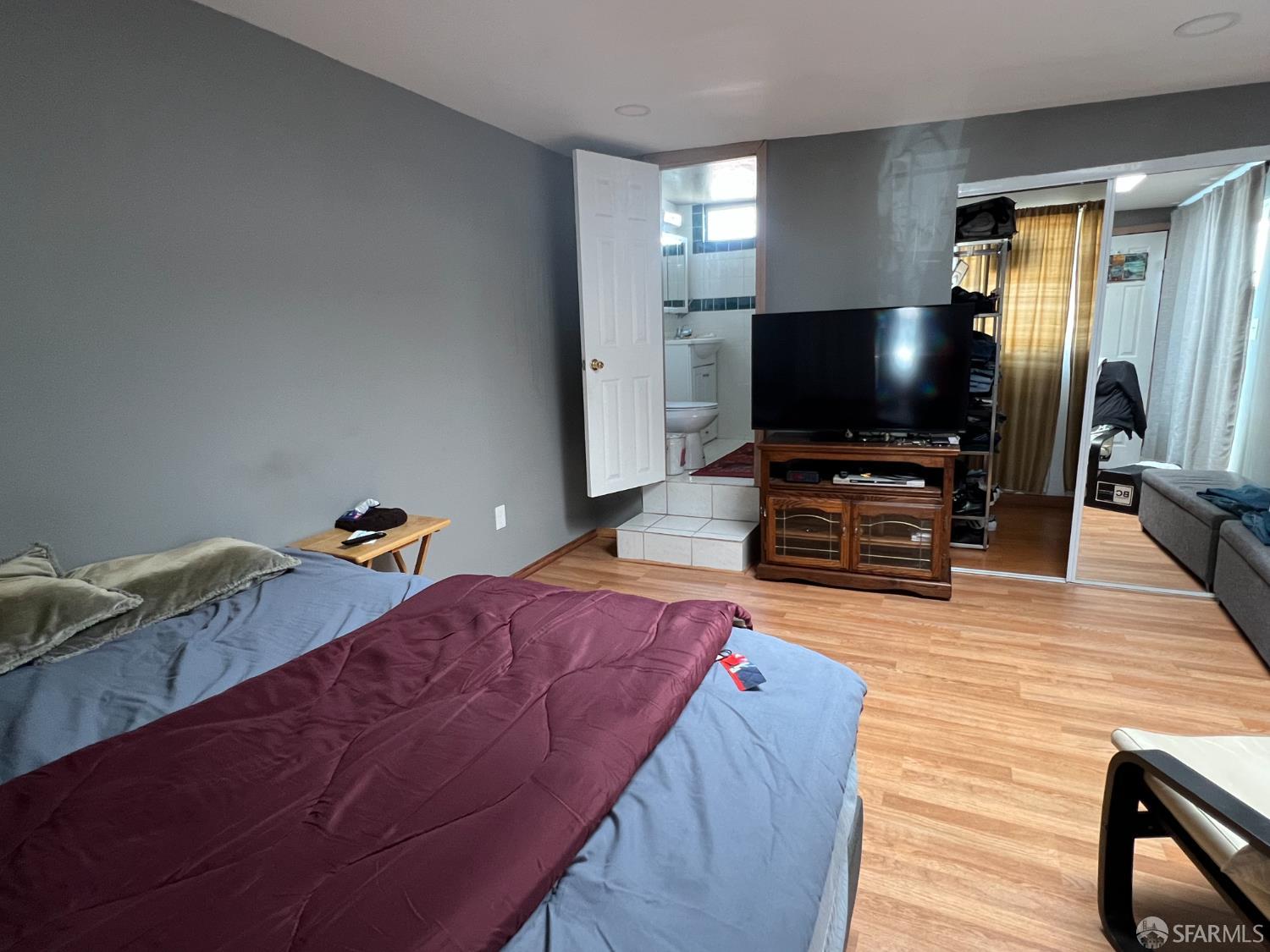 Detail Gallery Image 12 of 21 For 10 Bradford Dr, South San Francisco,  CA 94080 - 3 Beds | 1 Baths