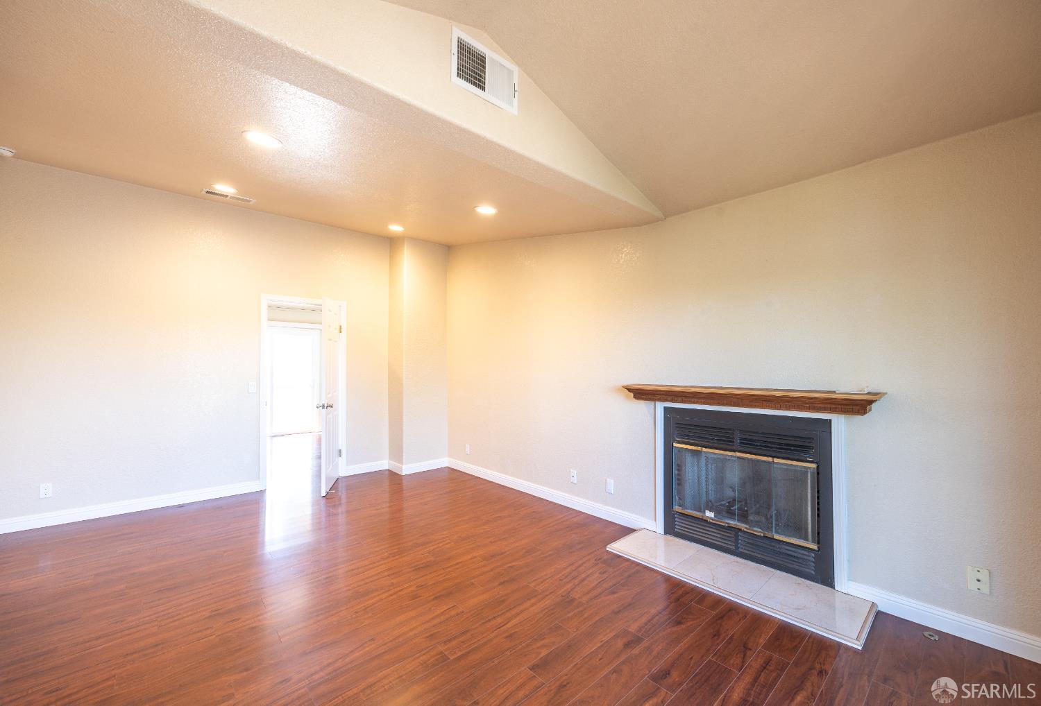 Detail Gallery Image 27 of 47 For 4170 Sandmound Blvd, Oakley,  CA 94561 - 3 Beds | 3 Baths