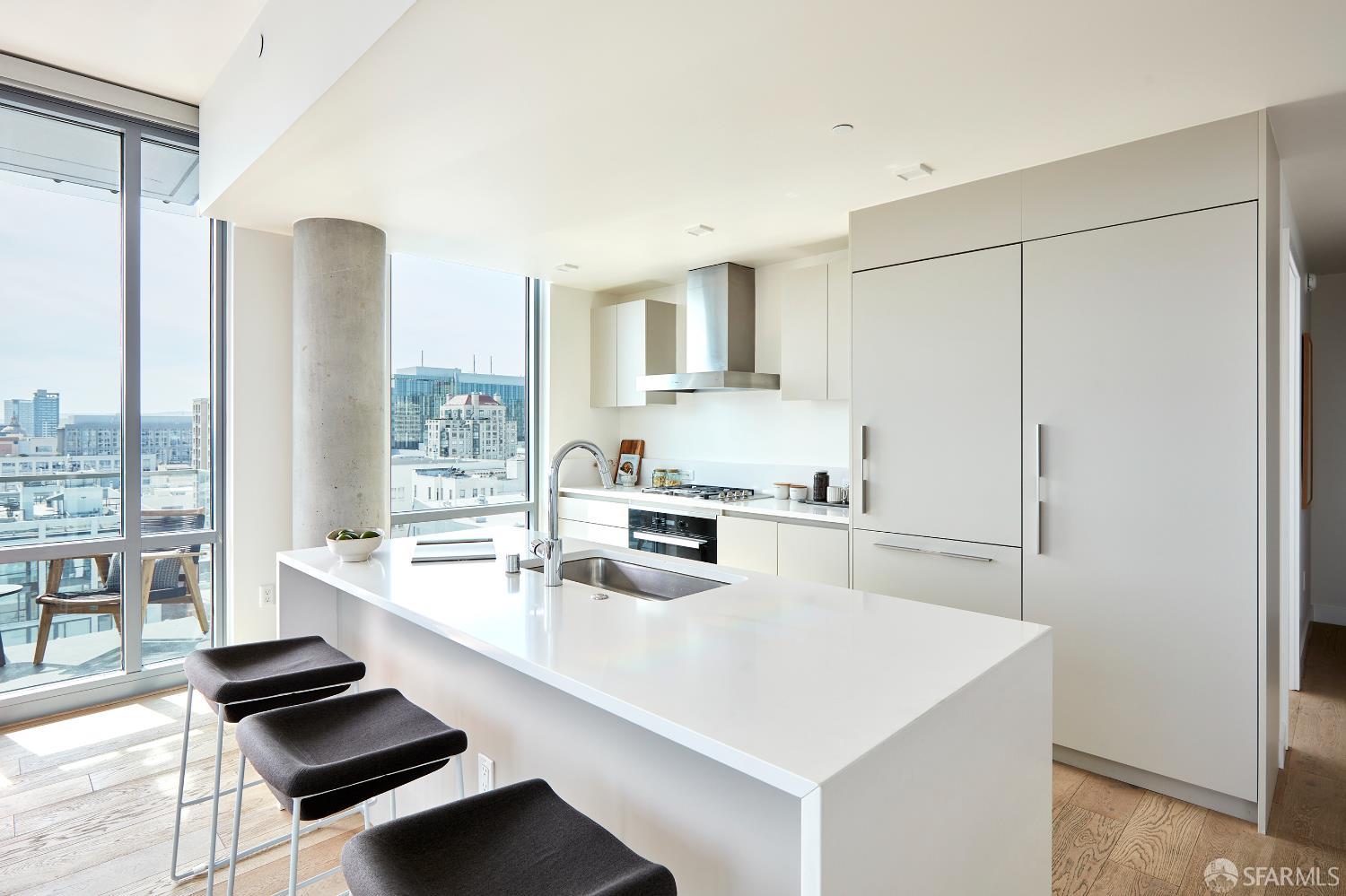 Photo #6: 426114476 Listing: Photo #6