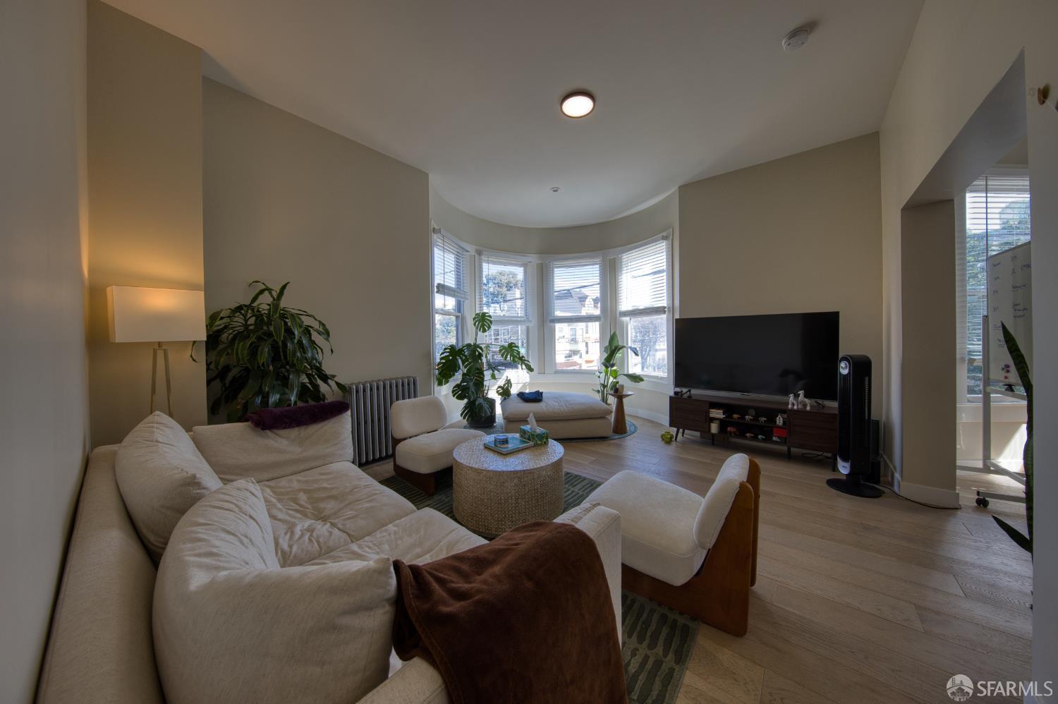 Detail Gallery Image 19 of 23 For 500 Church St, San Francisco,  CA 94114 - – Beds | – Baths