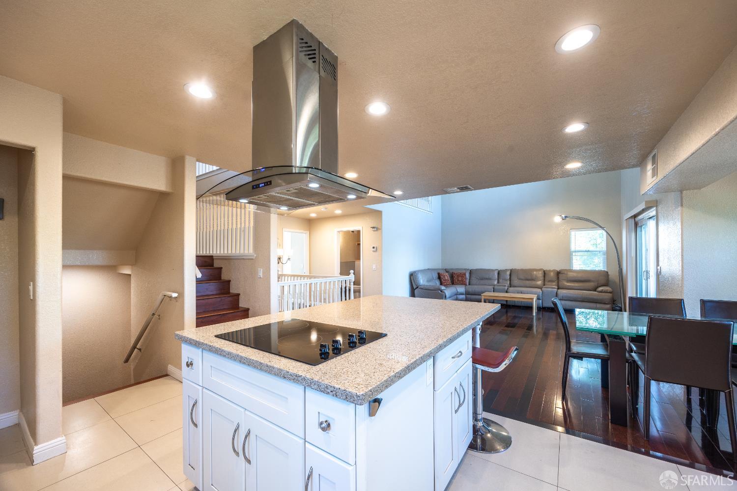 Detail Gallery Image 11 of 47 For 4170 Sandmound Blvd, Oakley,  CA 94561 - 3 Beds | 3 Baths