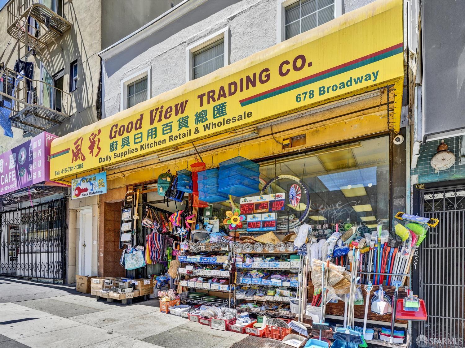 Detail Gallery Image 3 of 14 For 678 Broadway, San Francisco,  CA 94133 - – Beds | – Baths