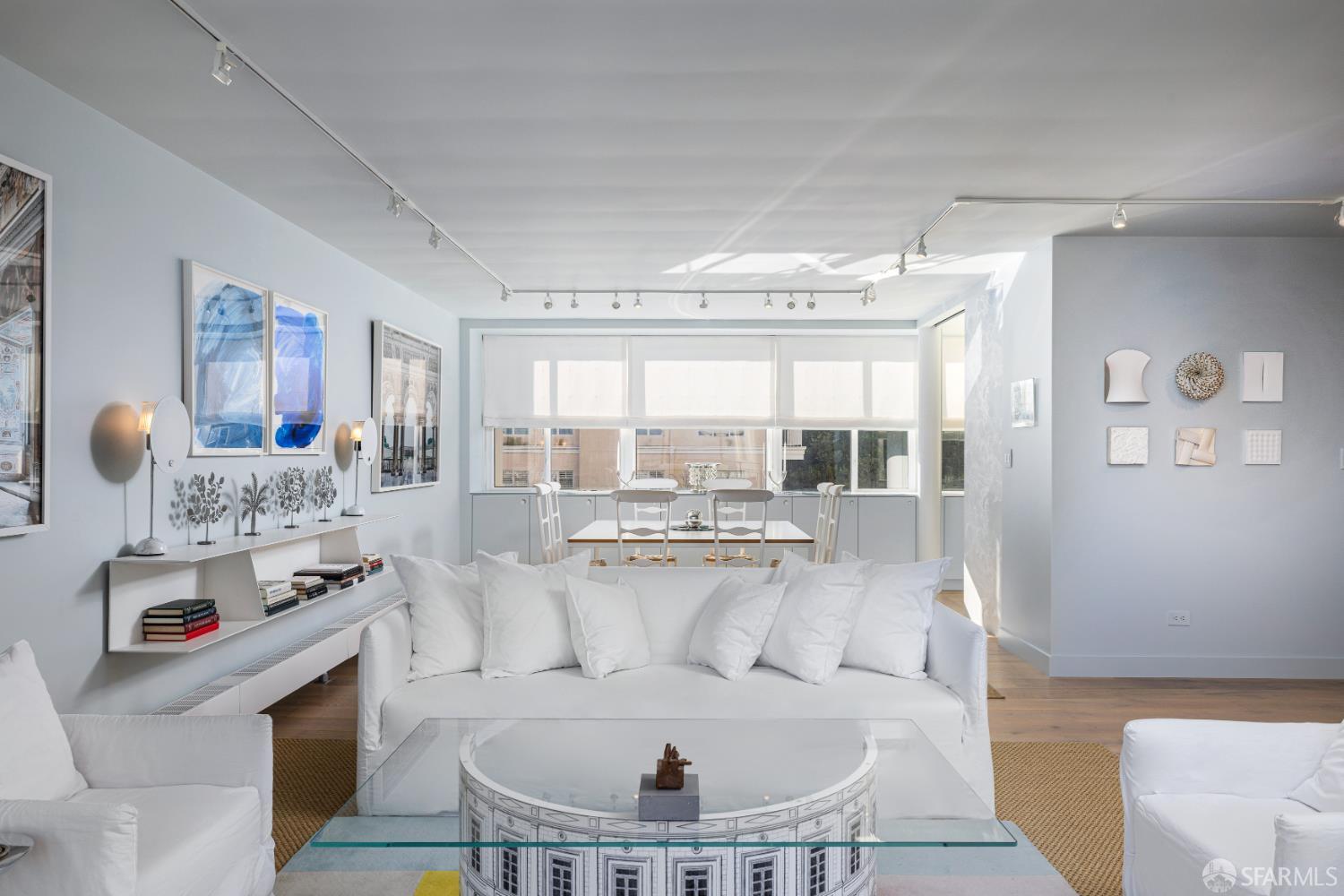 Photo #12: 426112433 Listing: Photo #12