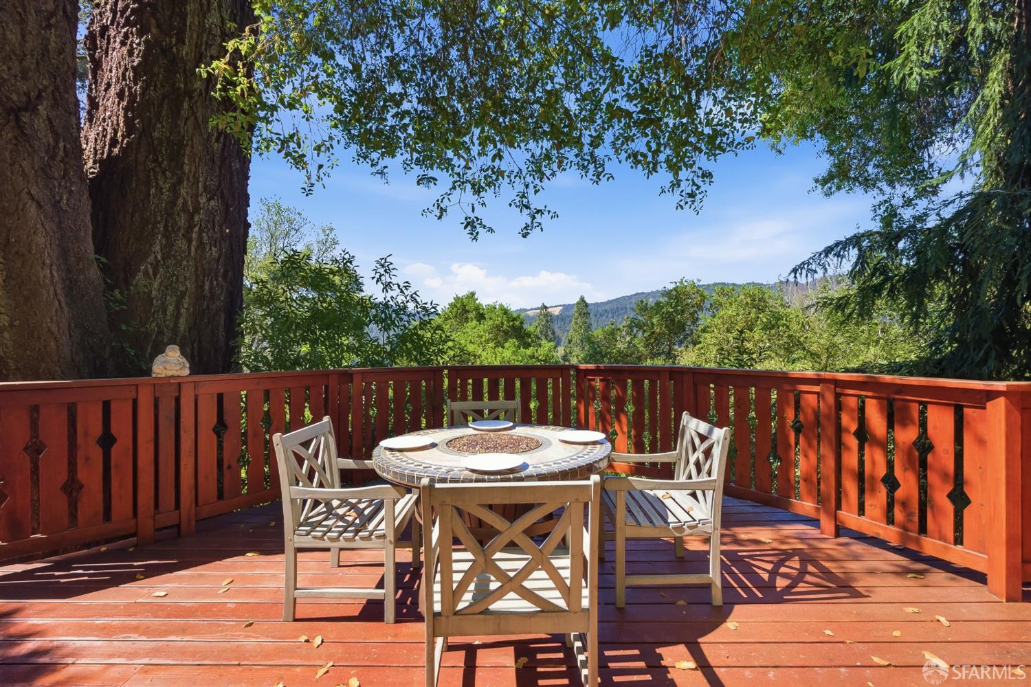 Detail Gallery Image 14 of 46 For 16 Grandview Ave, Felton,  CA 95018 - 3 Beds | 3 Baths