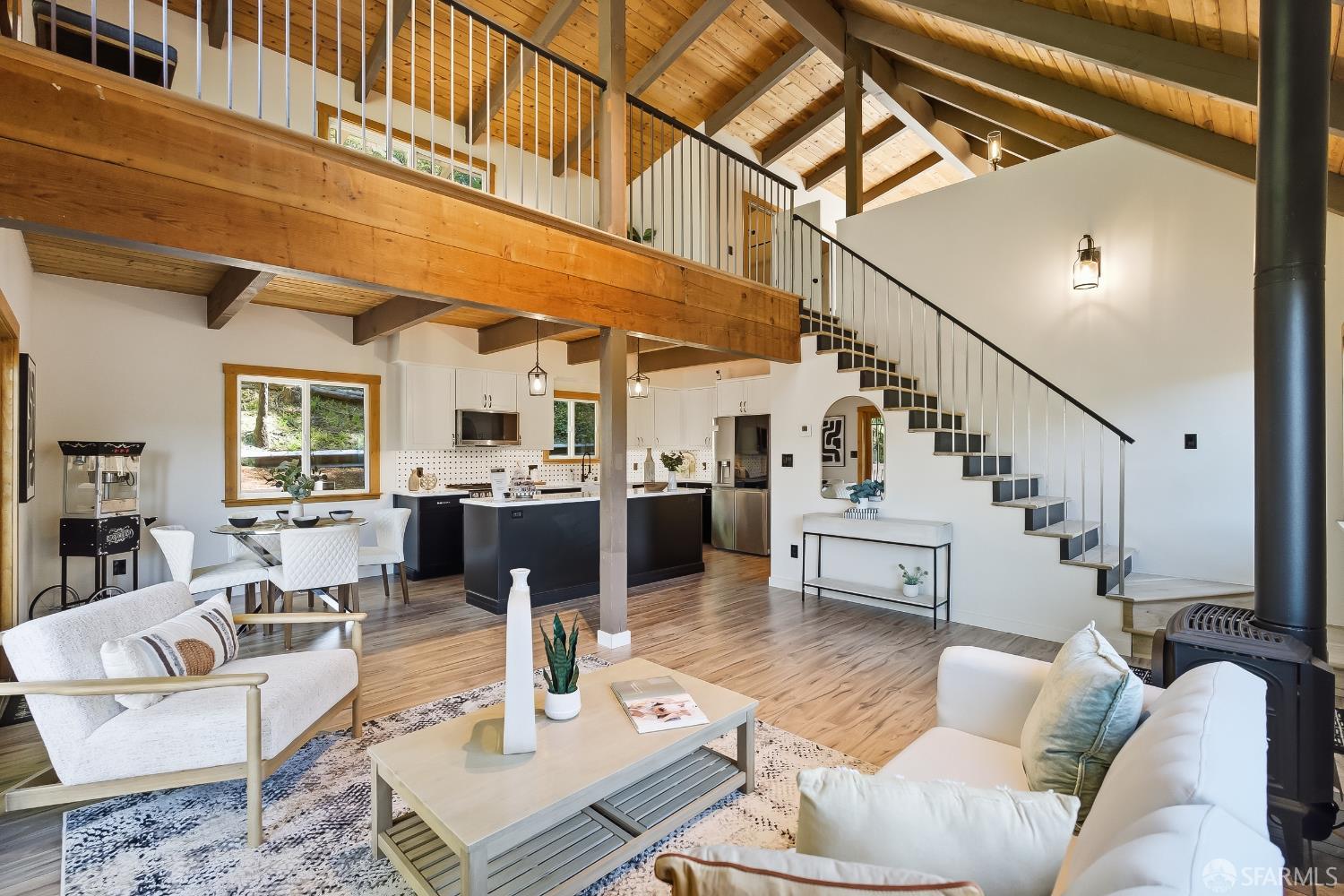 Detail Gallery Image 18 of 46 For 16 Grandview Ave, Felton,  CA 95018 - 3 Beds | 3 Baths