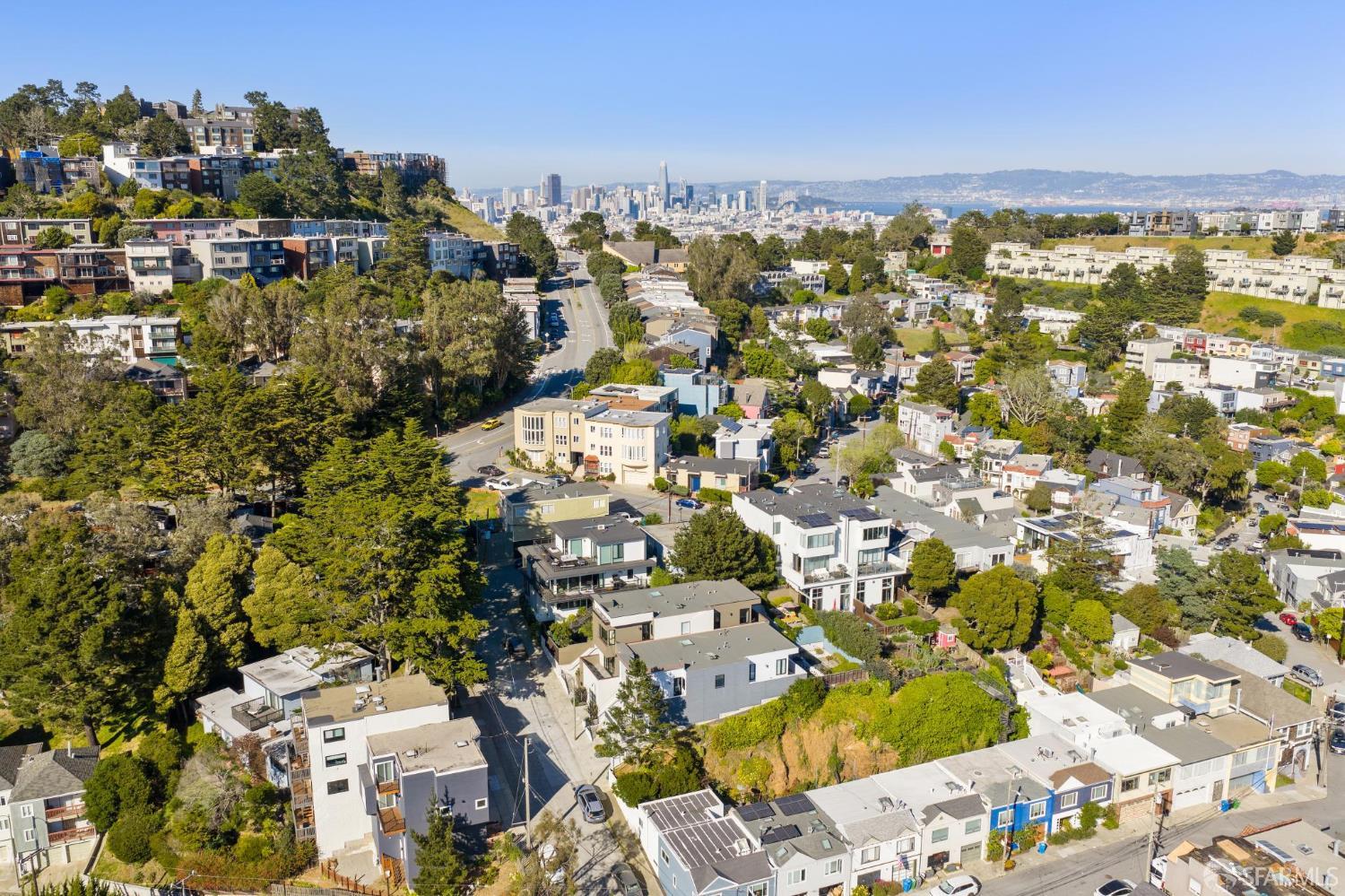 Detail Gallery Image 55 of 56 For 55 Hiliritas Ave, San Francisco,  CA 94131 - 4 Beds | 3/1 Baths