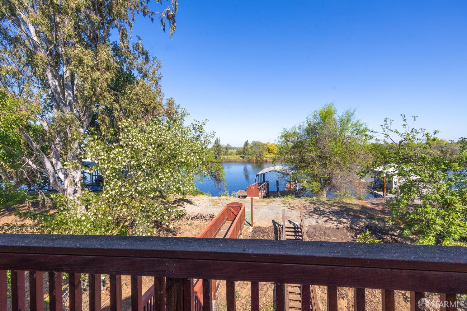 Detail Gallery Image 6 of 47 For 4170 Sandmound Blvd, Oakley,  CA 94561 - 3 Beds | 3 Baths