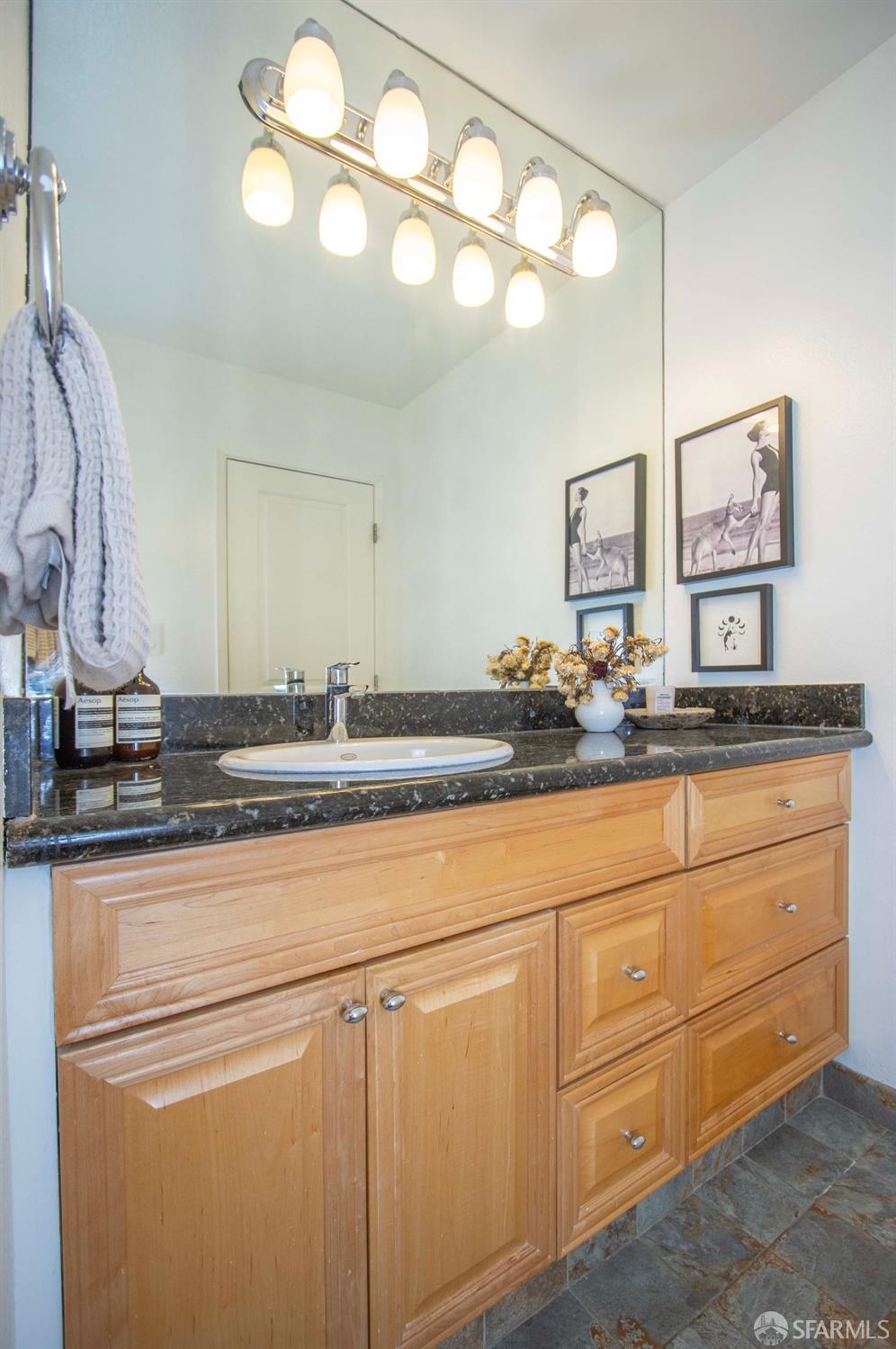 Photo #20: 426111612 Listing: Photo #20