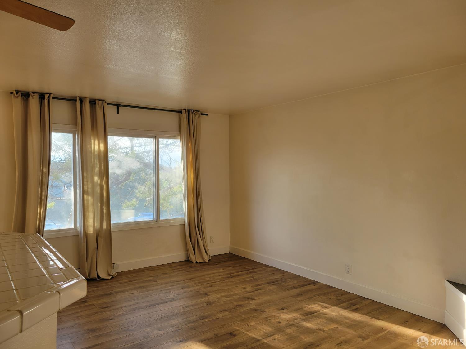 Detail Gallery Image 4 of 15 For 1414 Kansas St, San Francisco,  CA 94107 - – Beds | – Baths